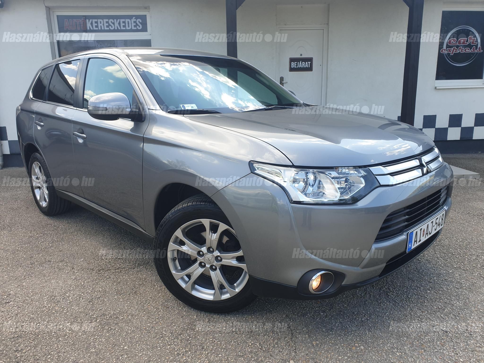 MITSUBISHI OUTLANDER 2015/7 - 1