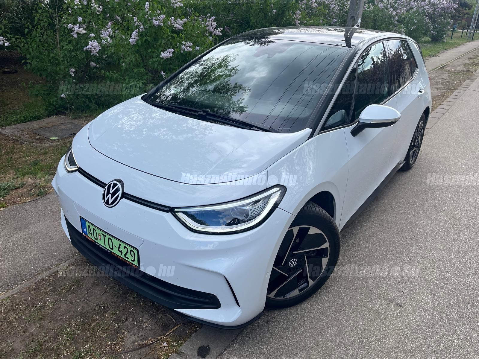 VOLKSWAGEN ID.3 2025/5 - 1