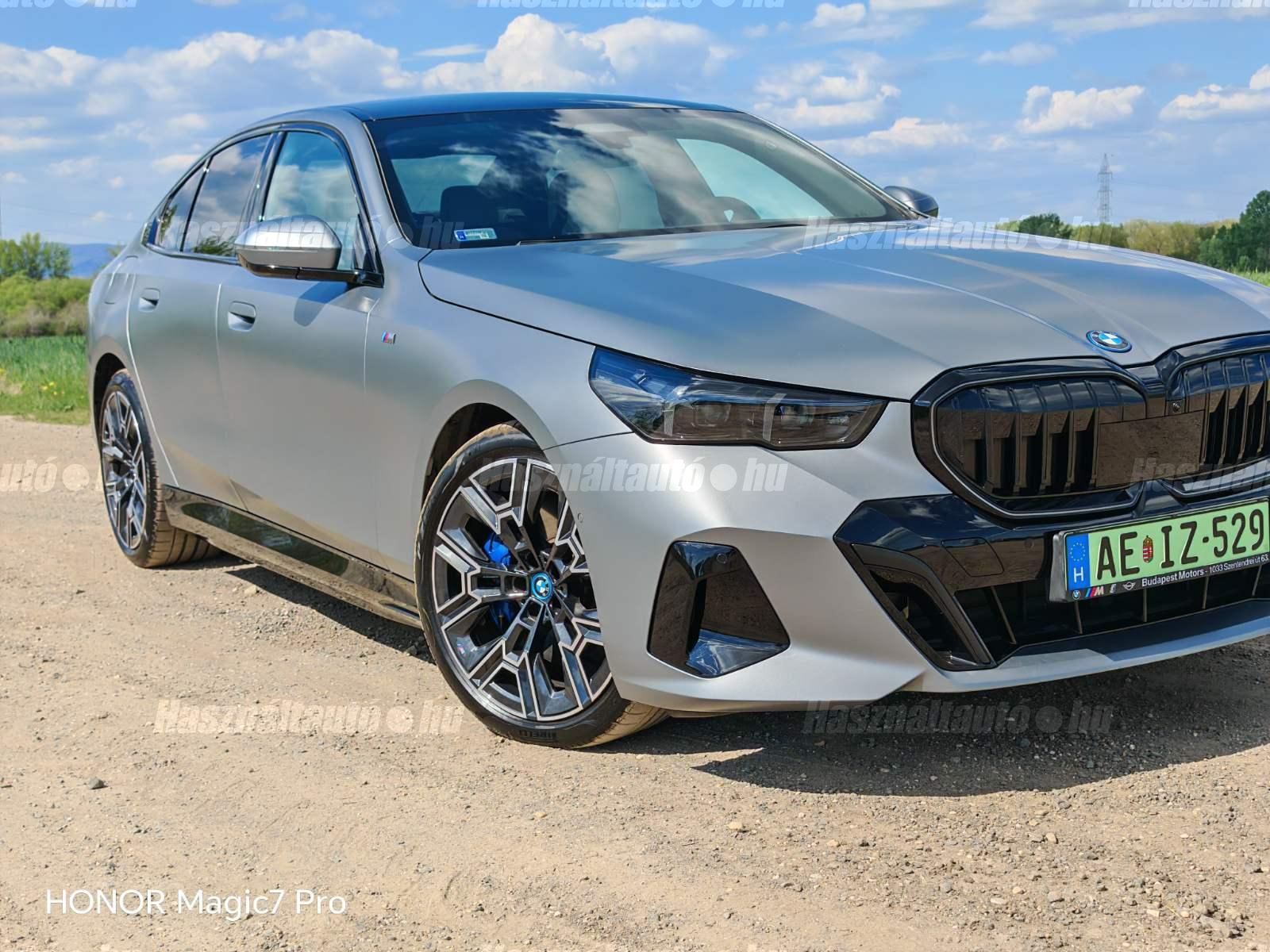 BMW 550 2023/12 - 1