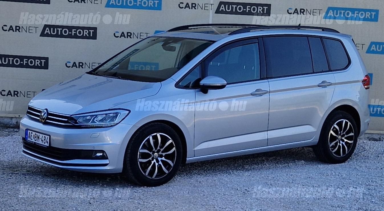 VOLKSWAGEN TOURAN 2023/8 - 1