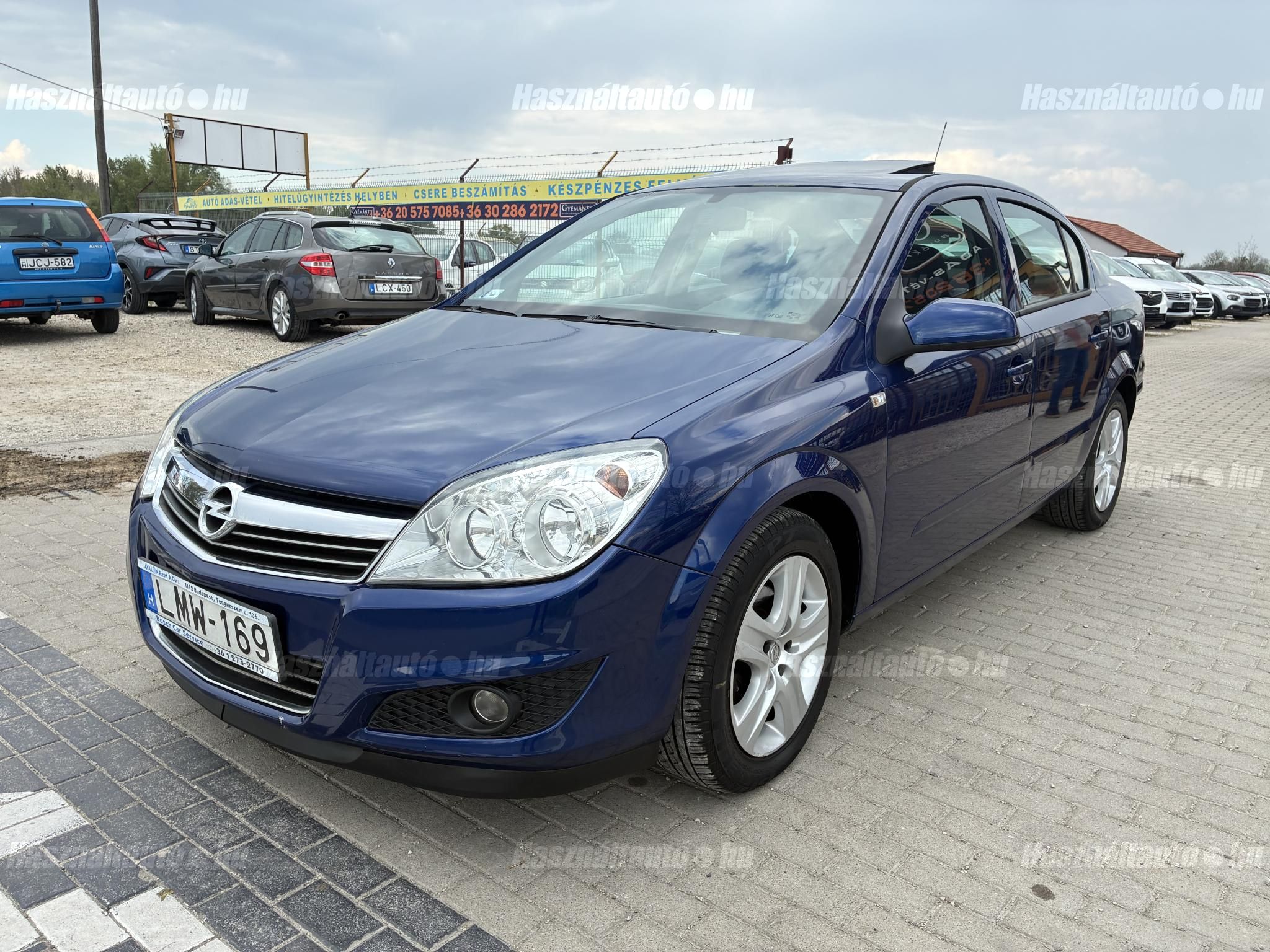 OPEL ASTRA H 2009/4 - 1