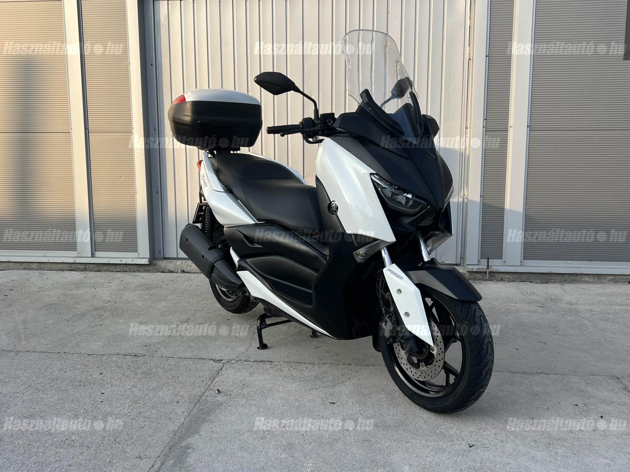YAMAHA X-MAX 300 2017/5 - 1
