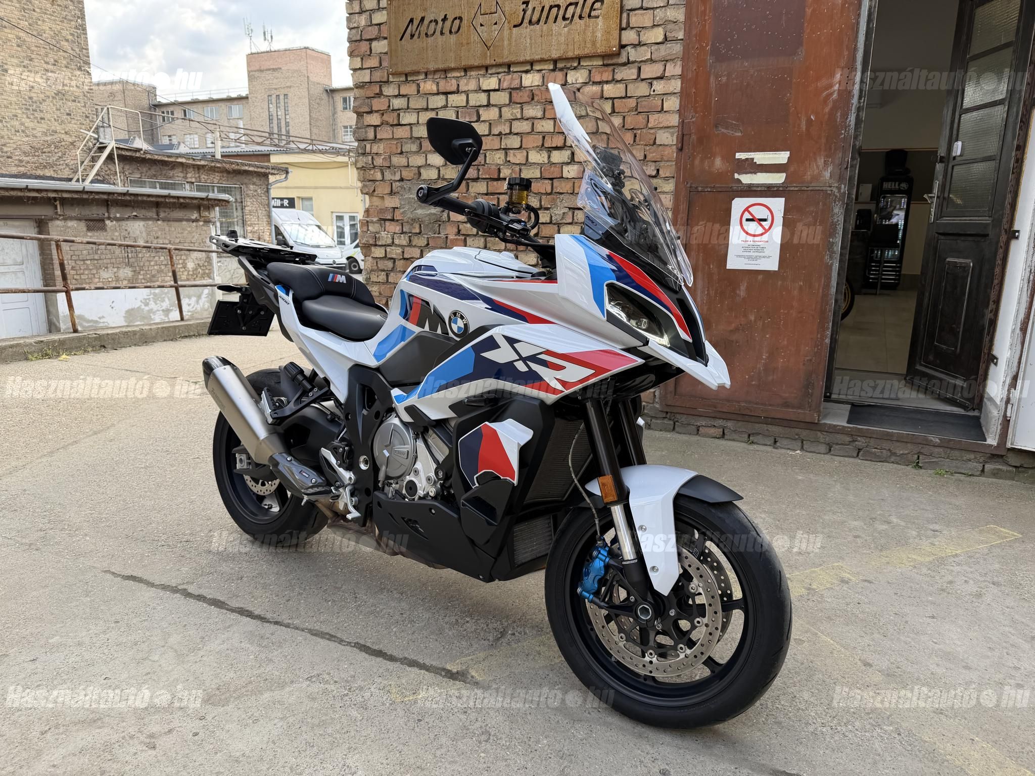 BMW M 1000 XR 2024 - 1