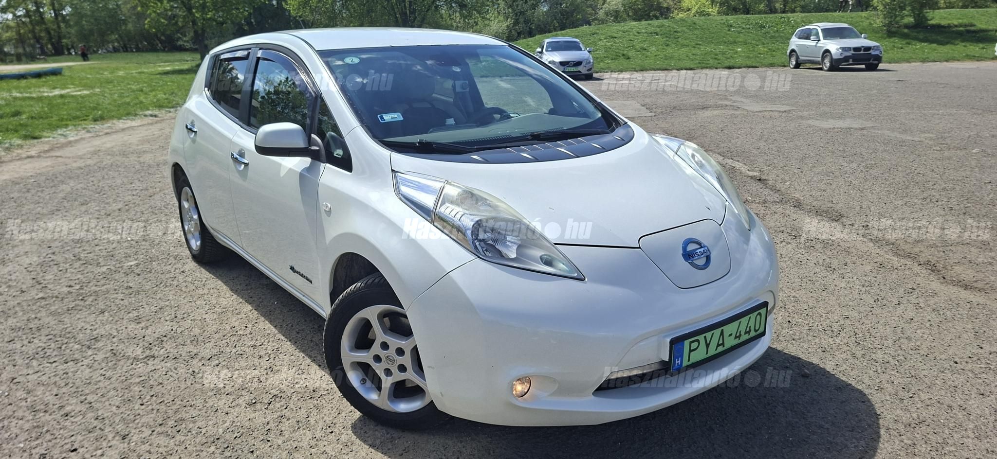 NISSAN LEAF 2014/12 - 1
