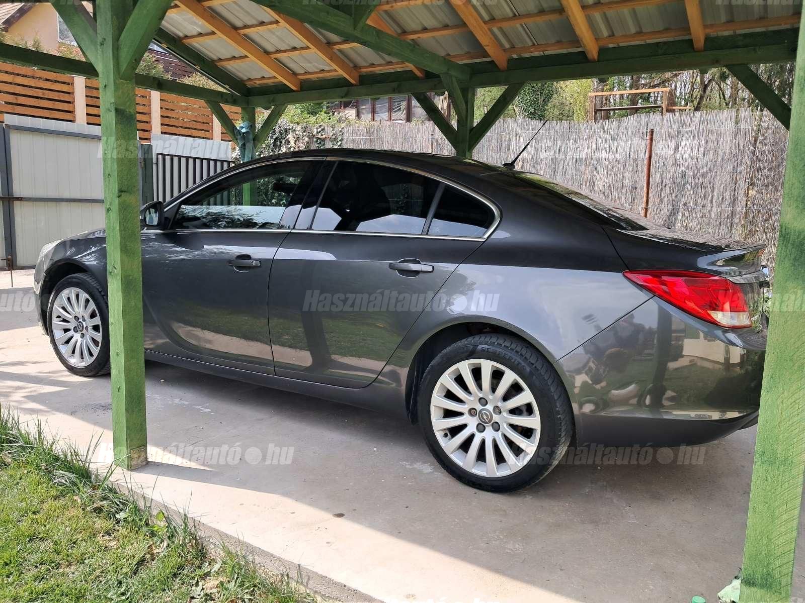 OPEL INSIGNIA 2009/1 - 1