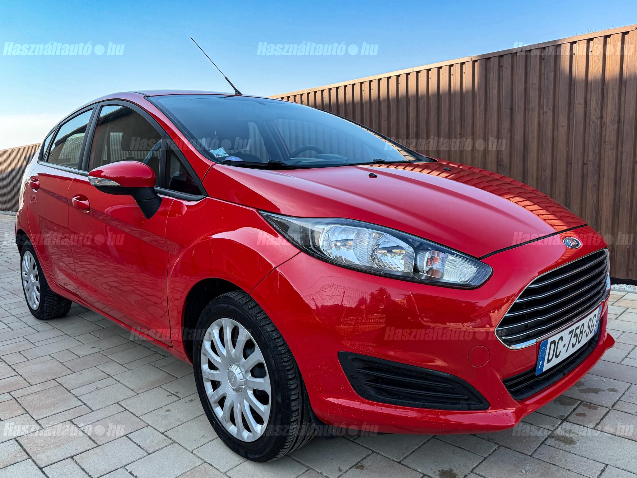 FORD FIESTA 2014/4 - 1