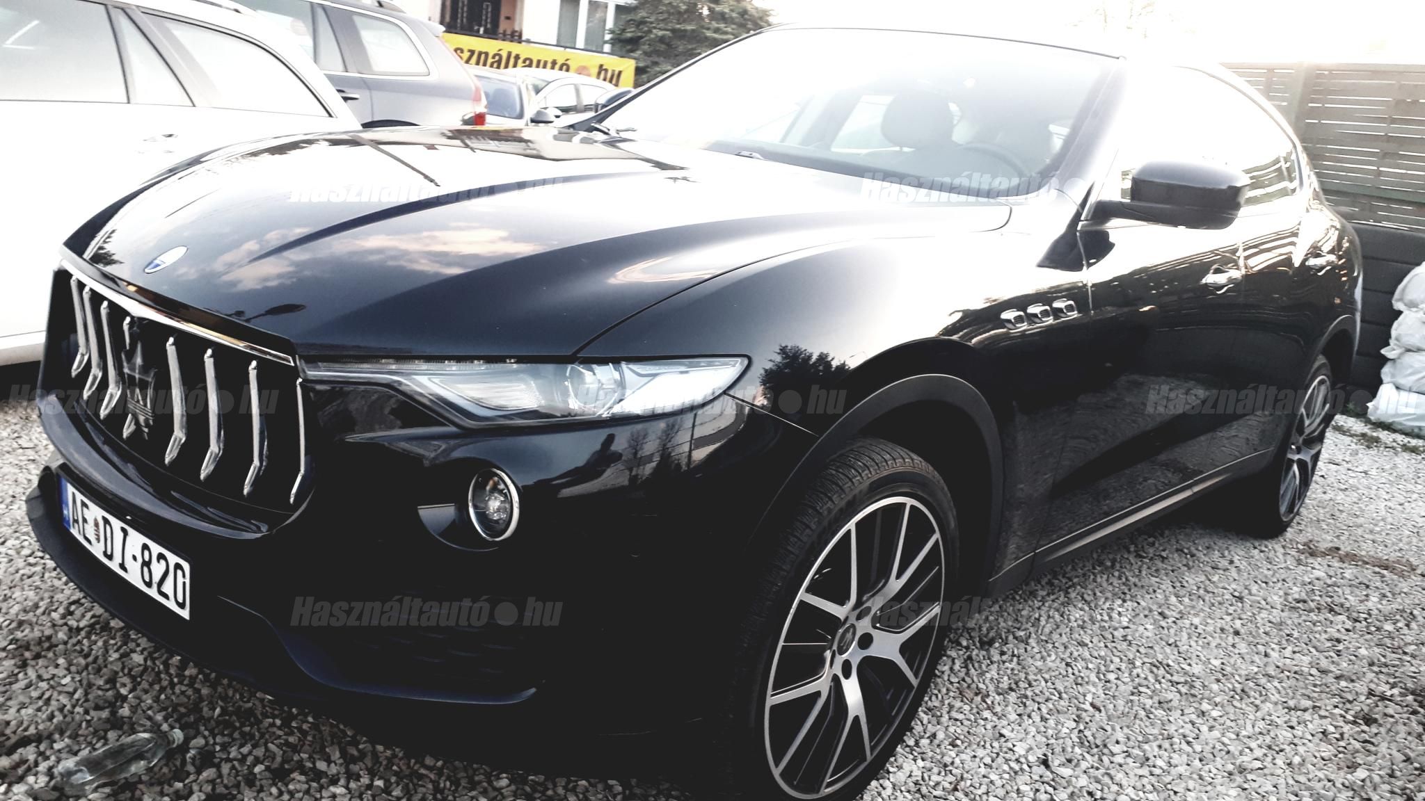 MASERATI LEVANTE 2017 - 1