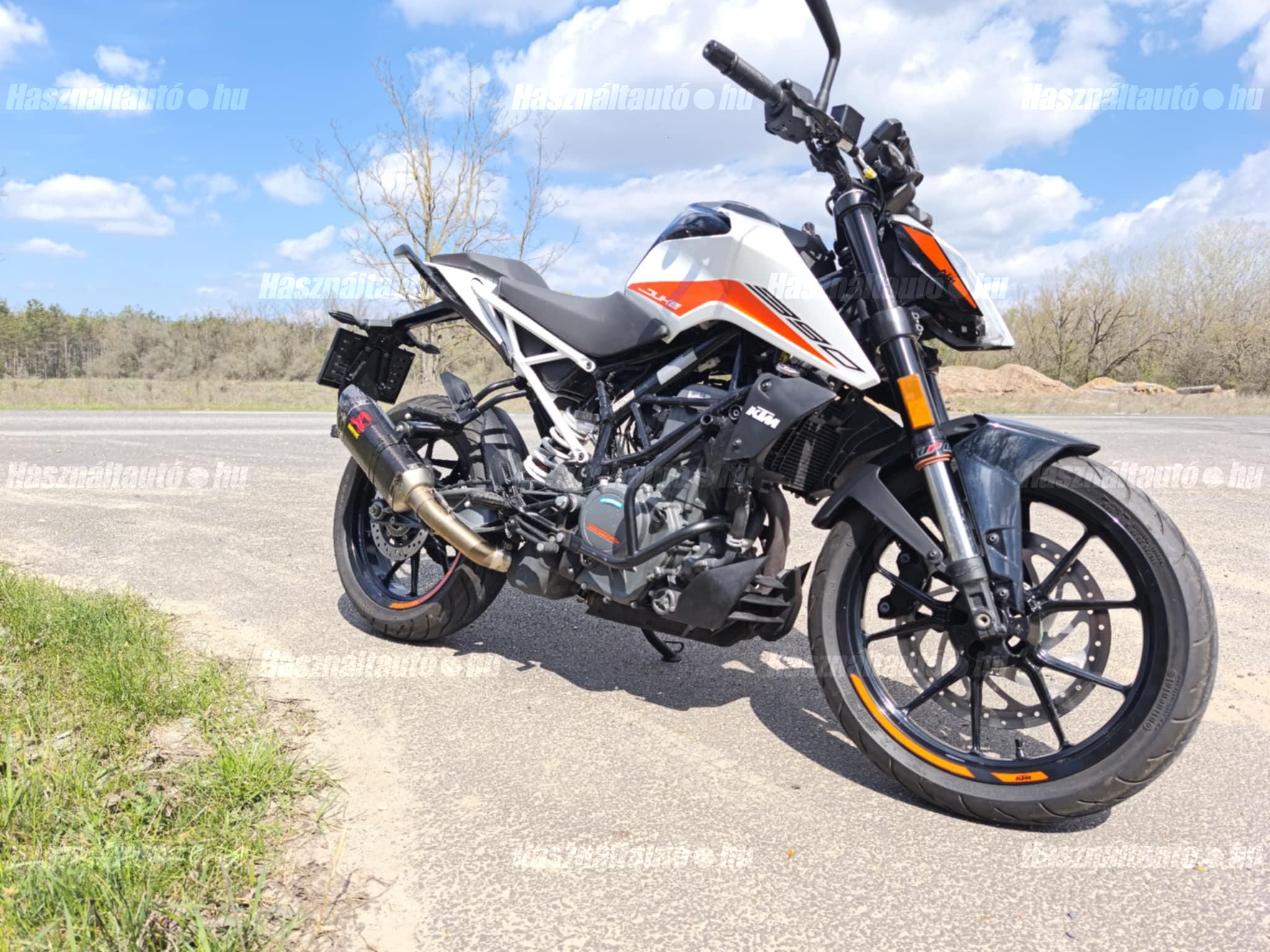 KTM 390 2022/5 - 1