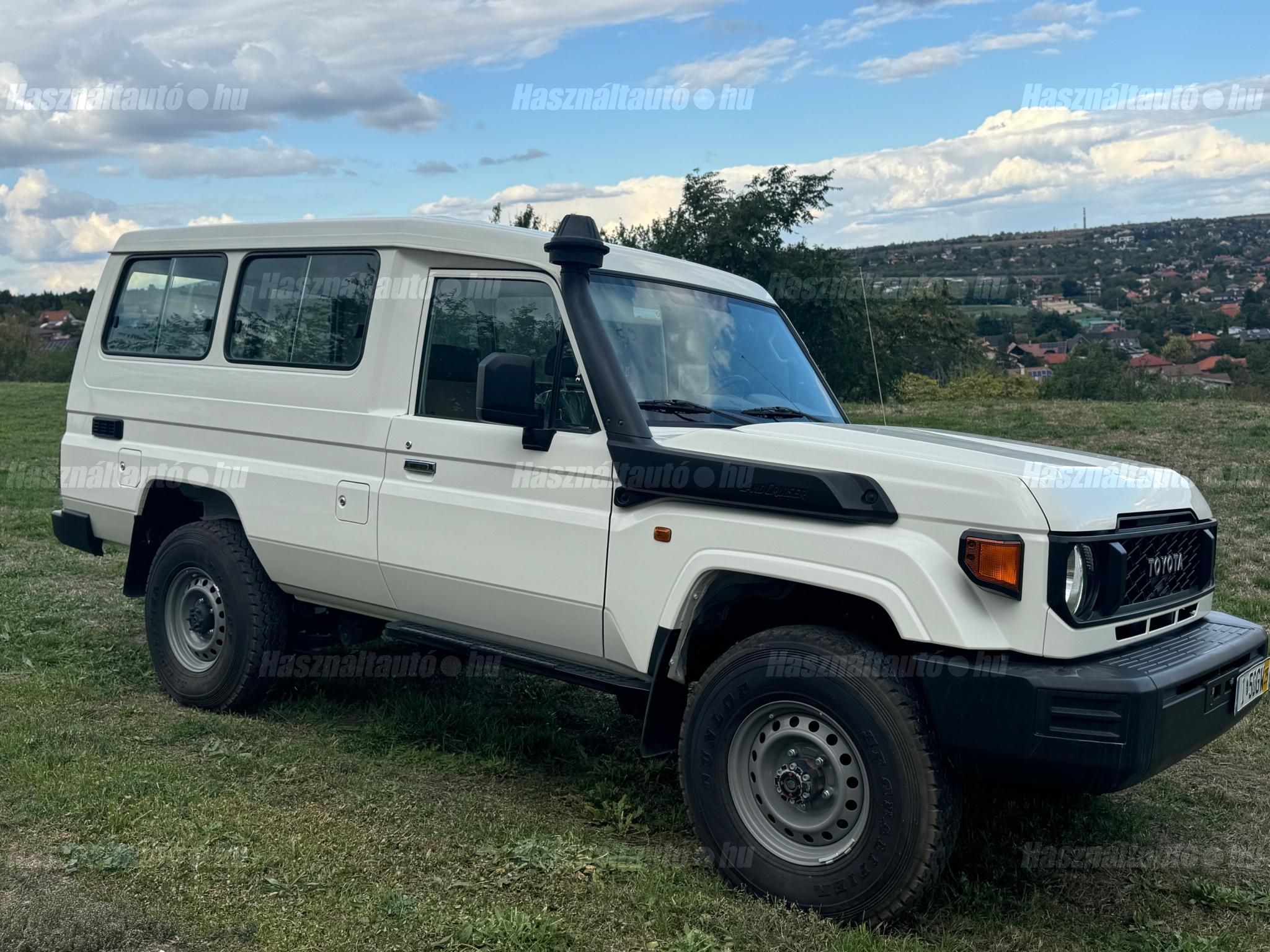 TOYOTA LAND CRUISER 2024/11 - 1