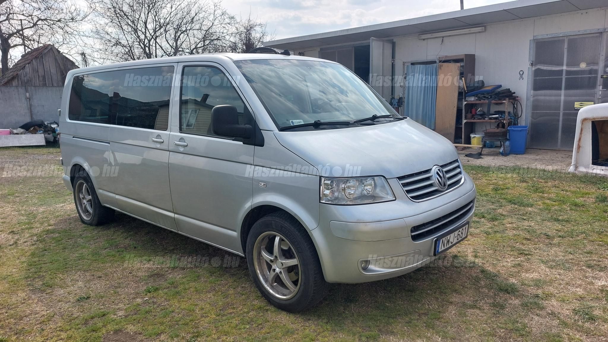 VOLKSWAGEN CARAVELLE 2005/8 - 1