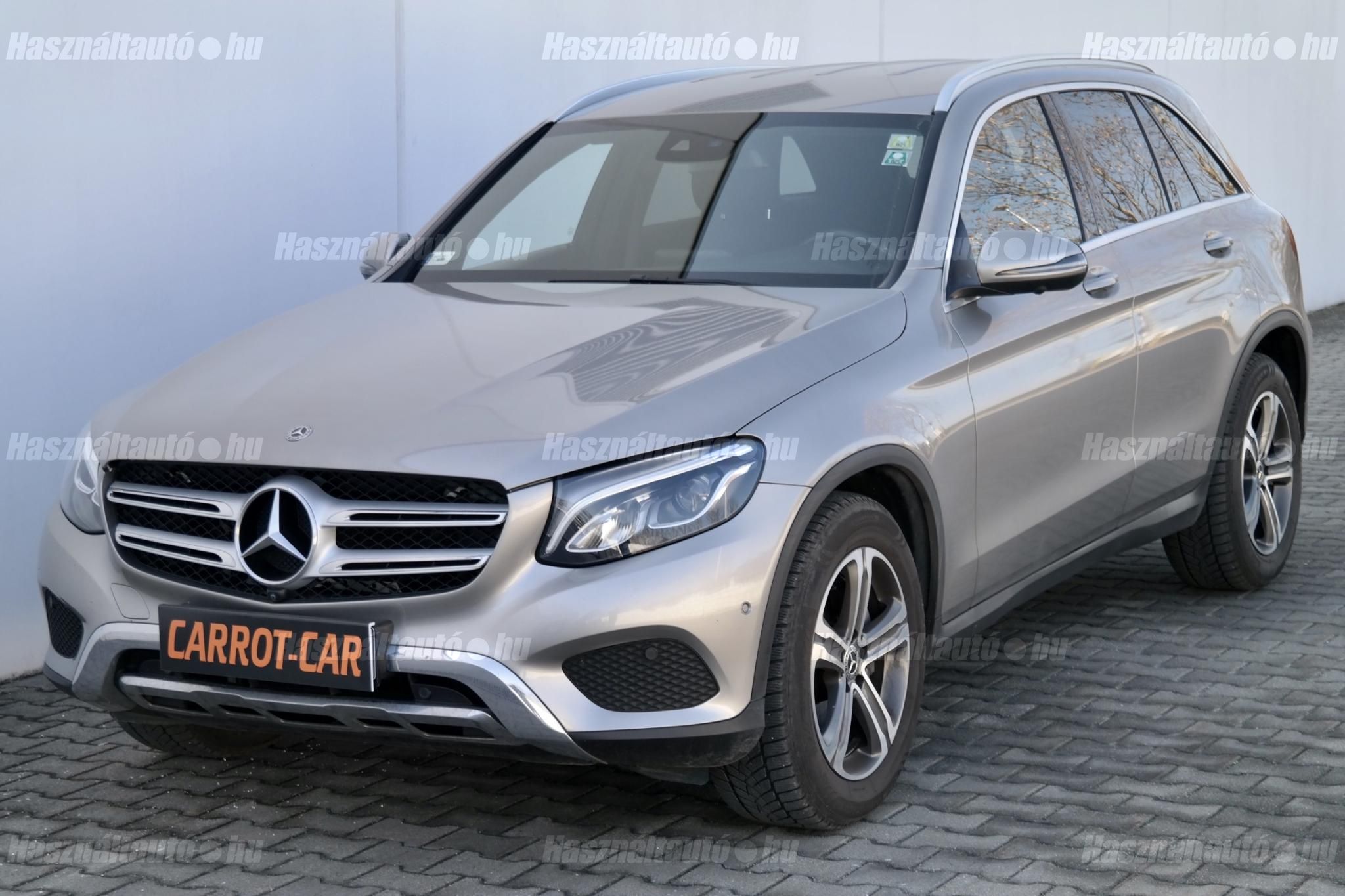 MERCEDES-BENZ GLC 220 2019/6 - 1
