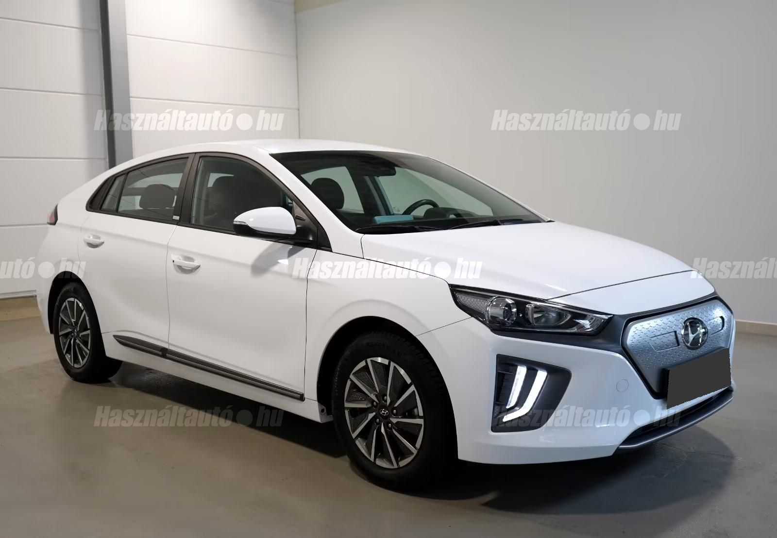 HYUNDAI IONIQ 2021/10 - 1