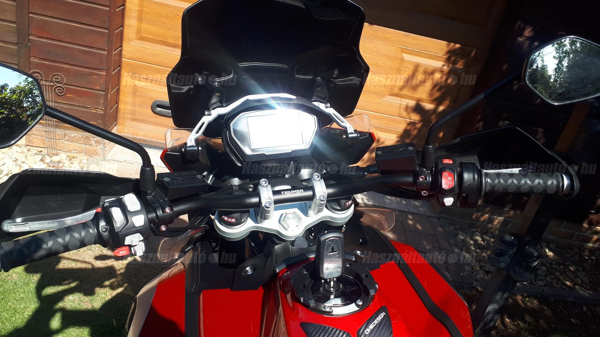 TRIUMPH TIGER 1200 2018 - 1