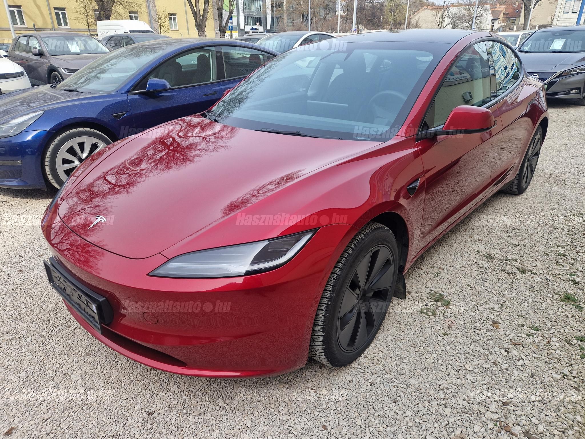 TESLA MODEL 3 2023/12 - 1