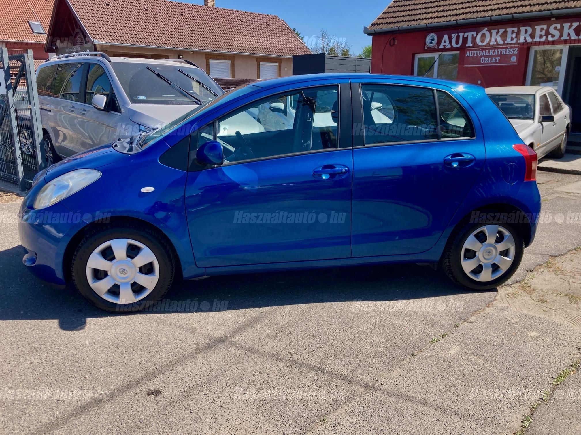 TOYOTA YARIS 2008/11 - 1