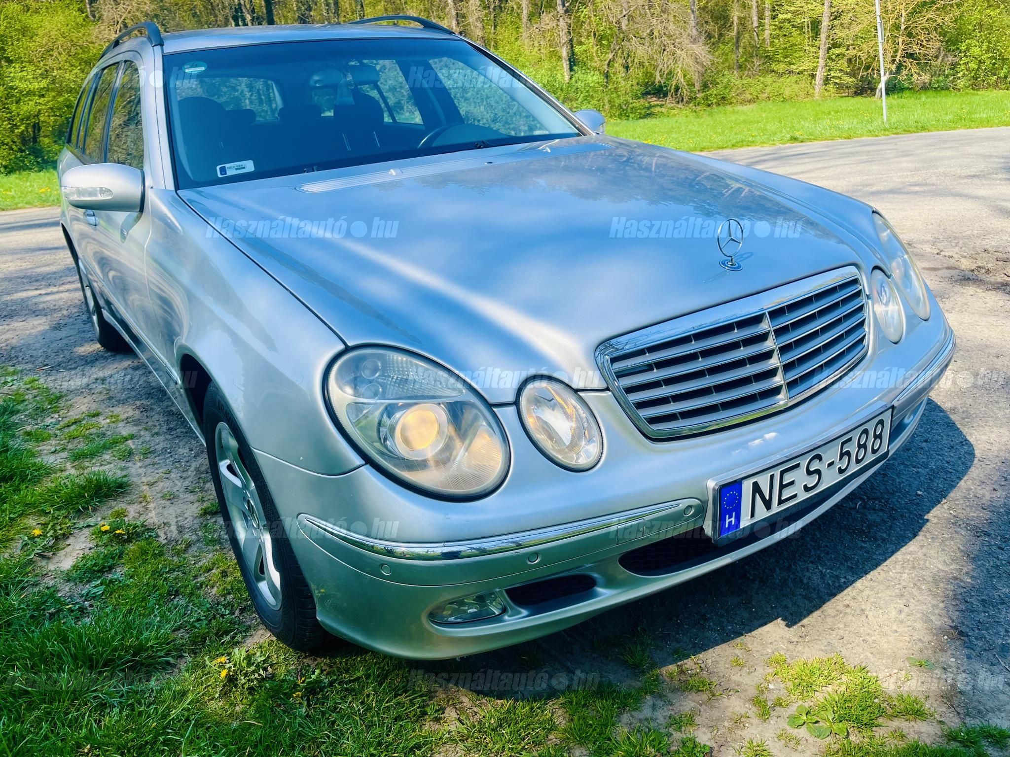 MERCEDES-BENZ E 220 2003 - 1