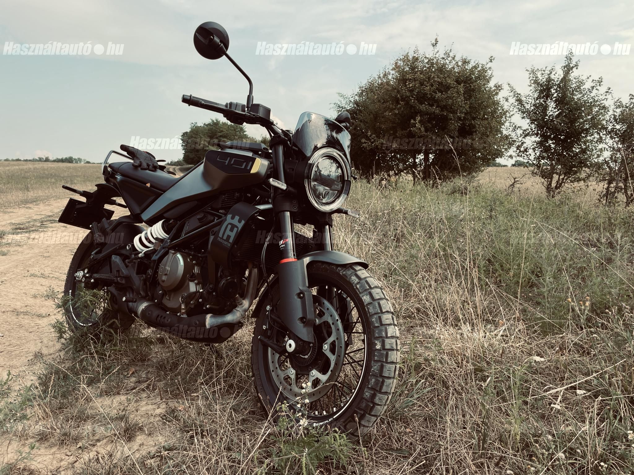 HUSQVARNA SVARTPILEN 401 2024/6 - 1