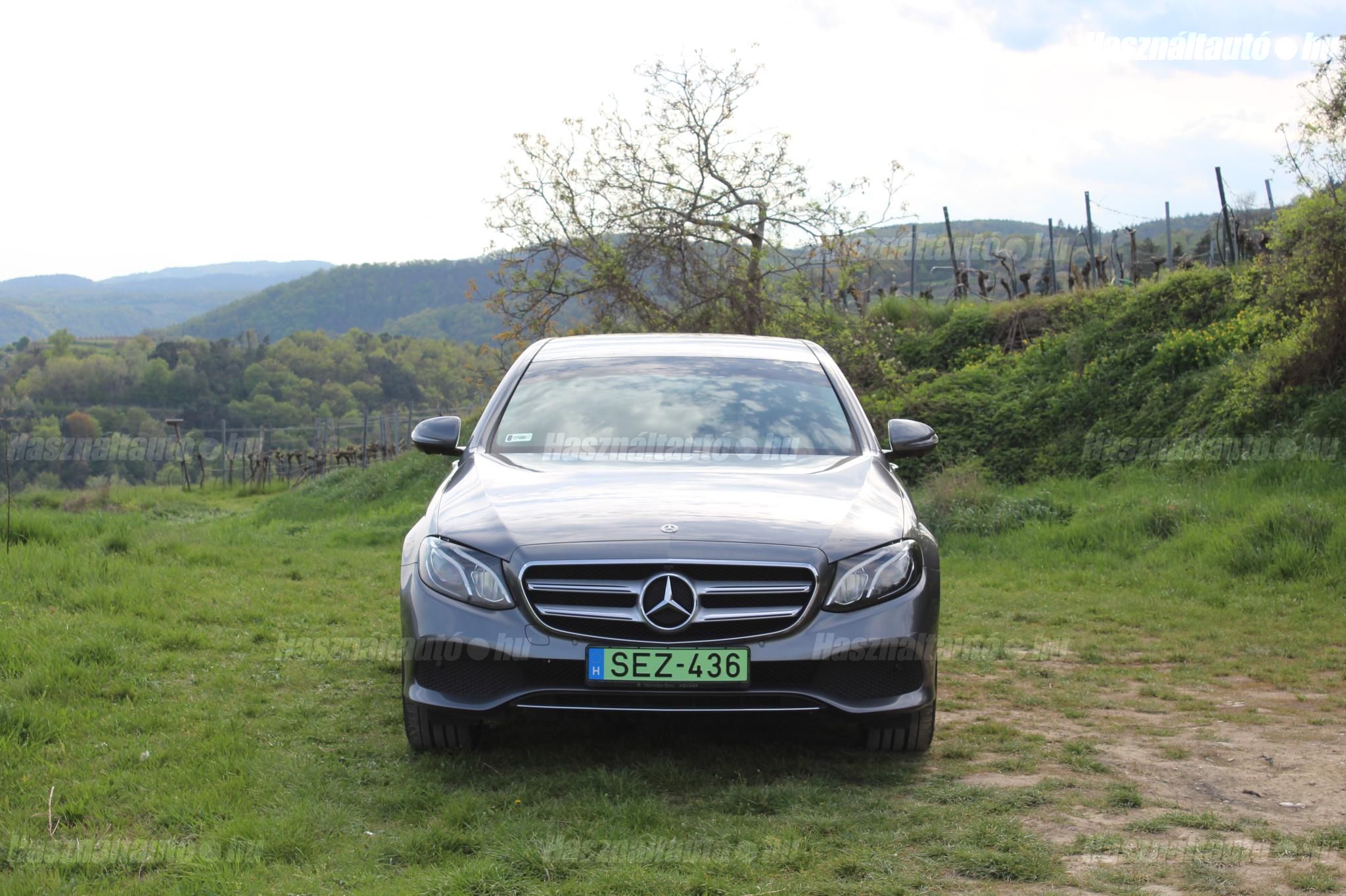 MERCEDES-BENZ E 300 2020 - 1