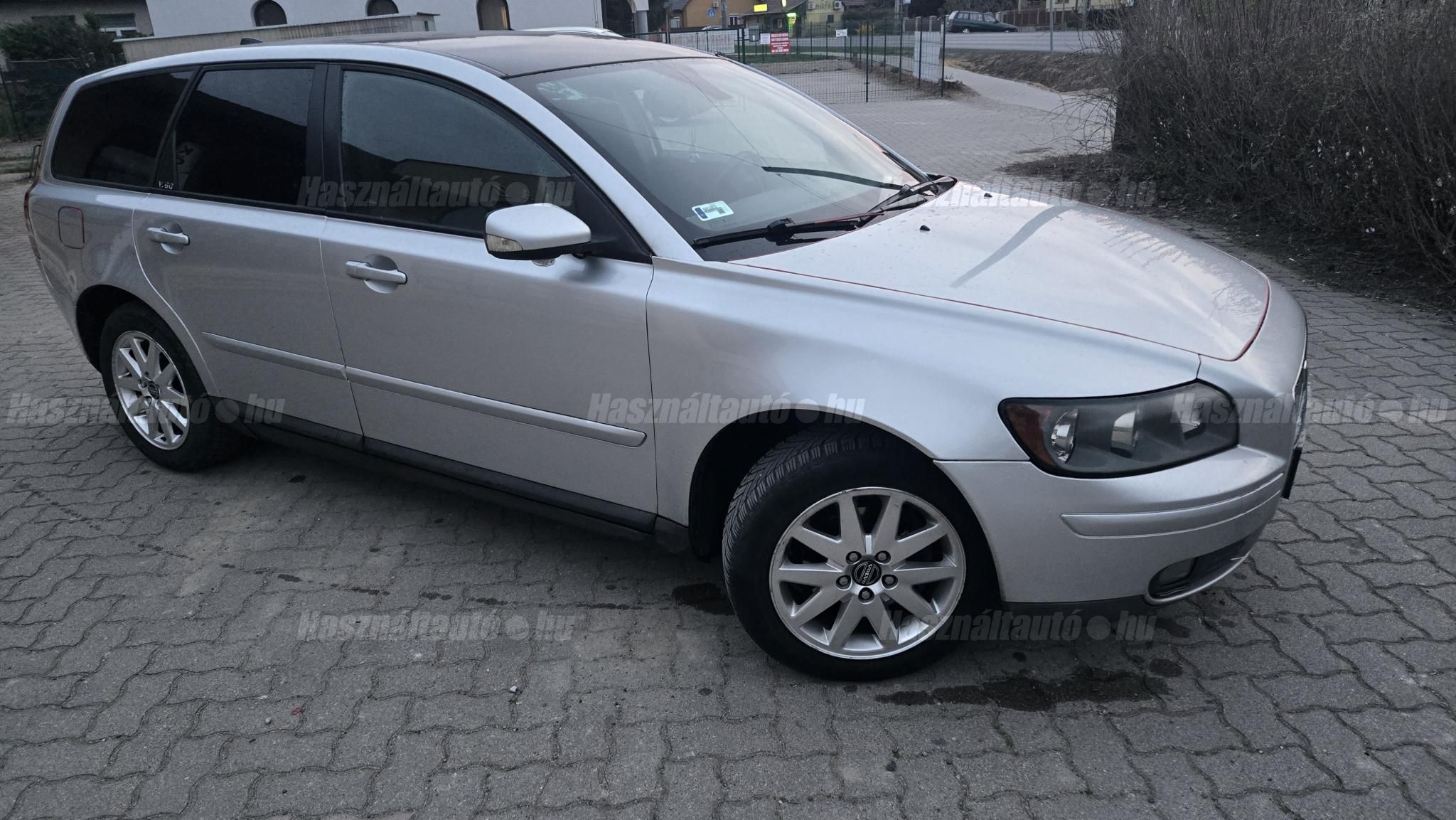 VOLVO V50 2006/8 - 1