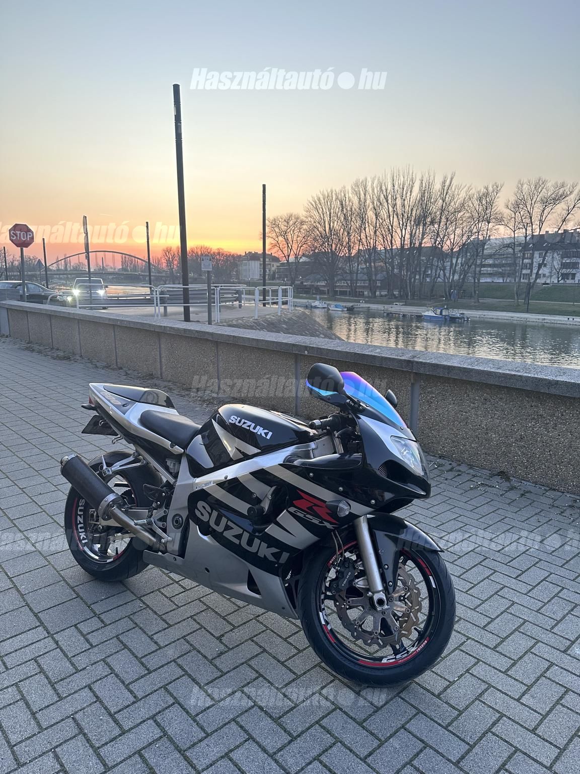 SUZUKI GSX-R 600 2003/12 - 1