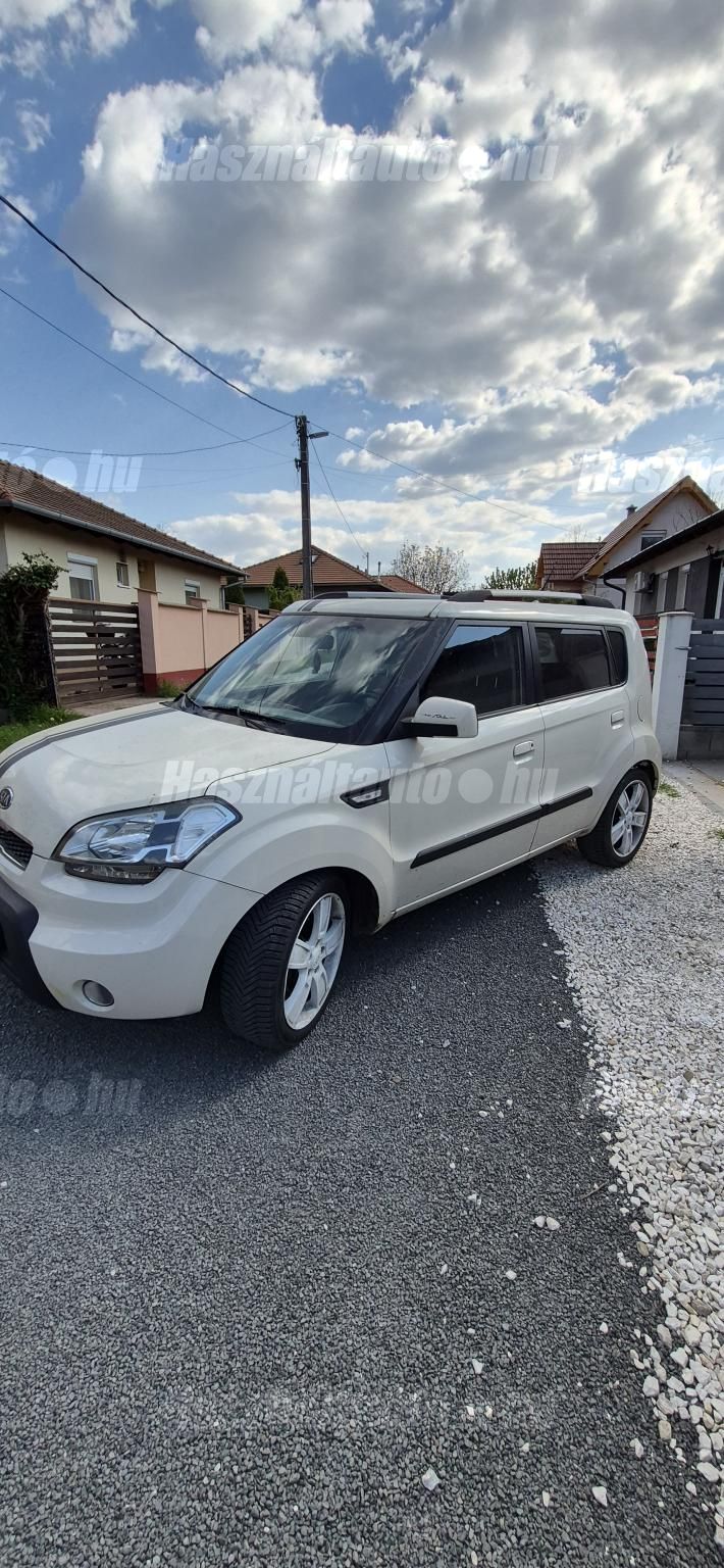 KIA SOUL 2010 - 1