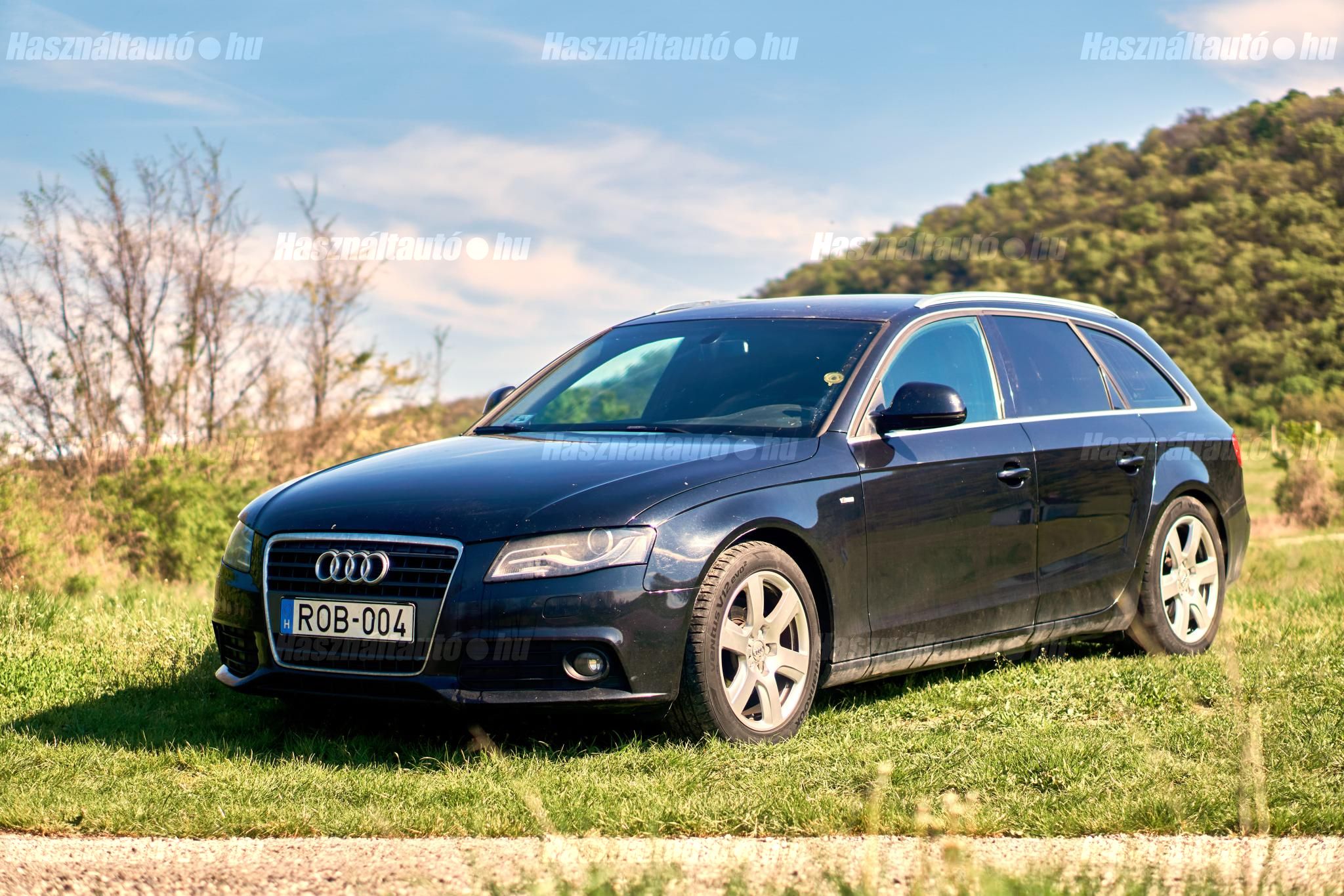 AUDI A4 2008/8 - 1