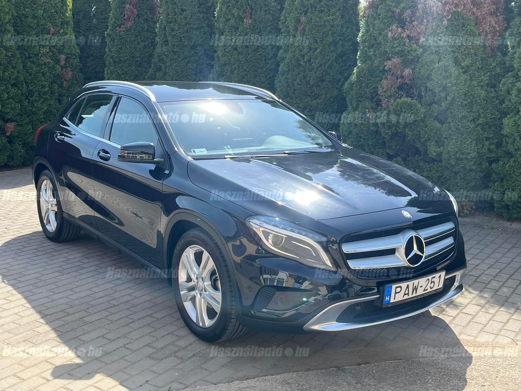 MERCEDES-BENZ GLA 180 2016/12 - 1