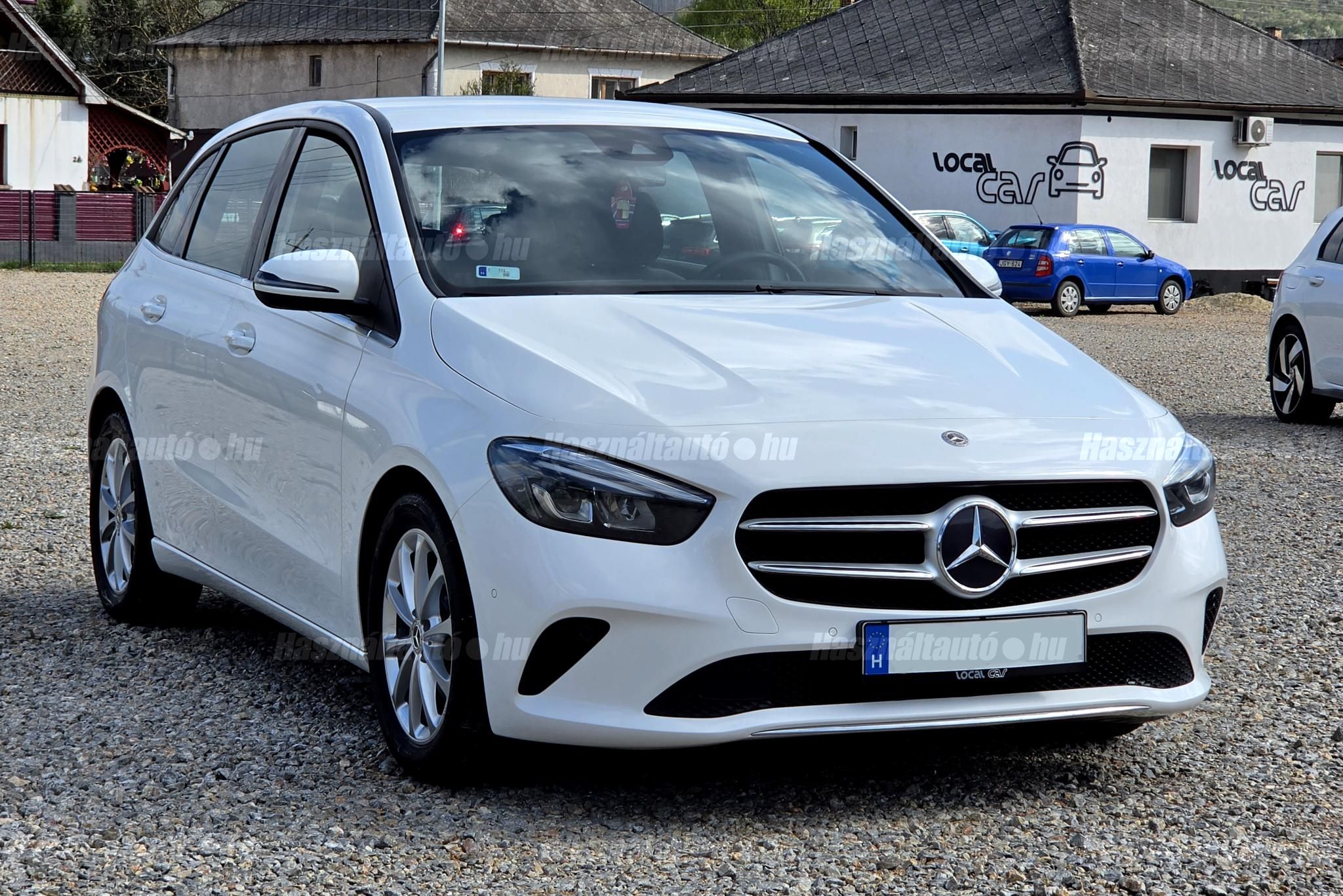 MERCEDES-BENZ B 180 2019/12 - 1