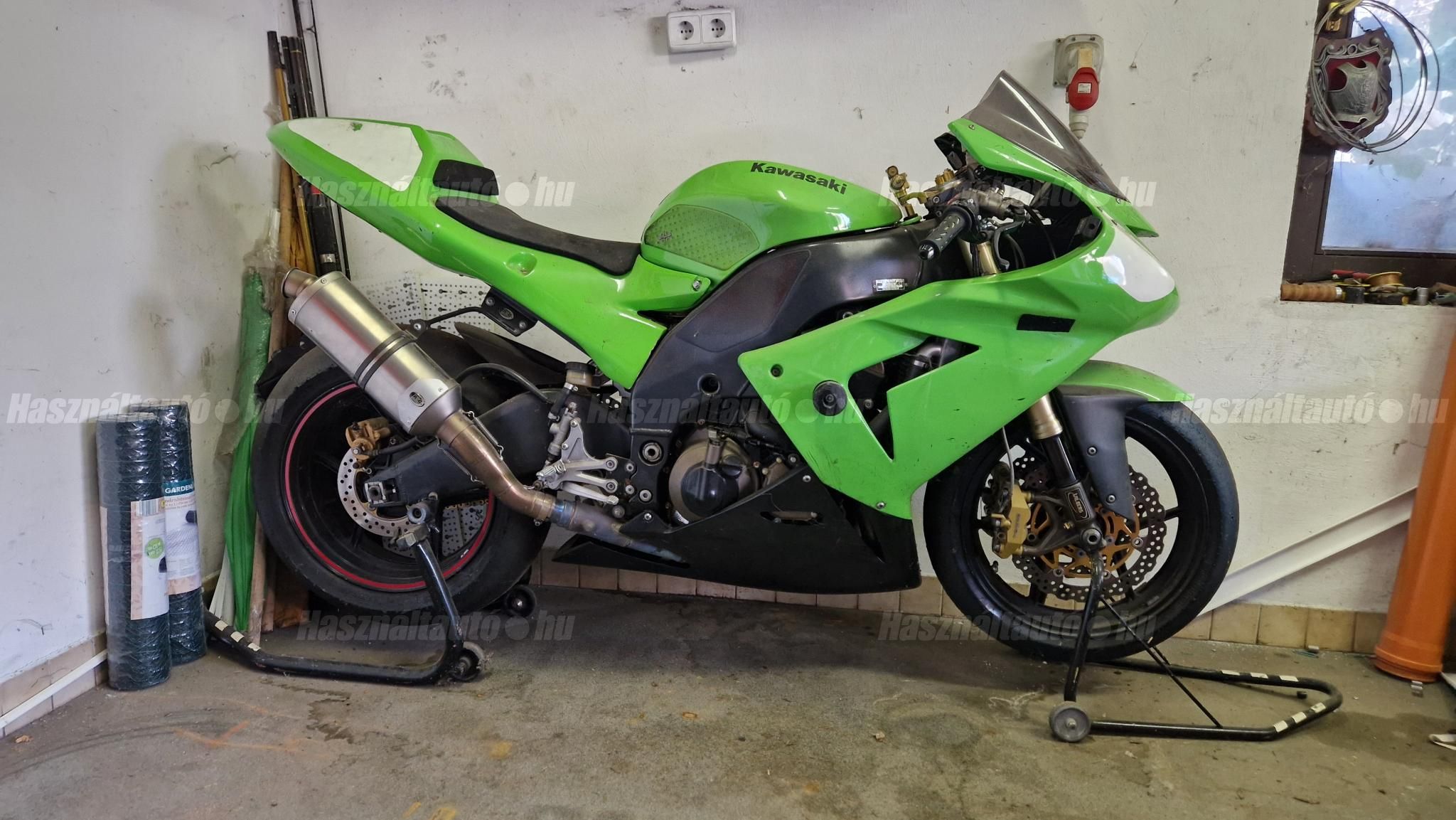KAWASAKI ZX-10 R (NINJA) 2005 - 1