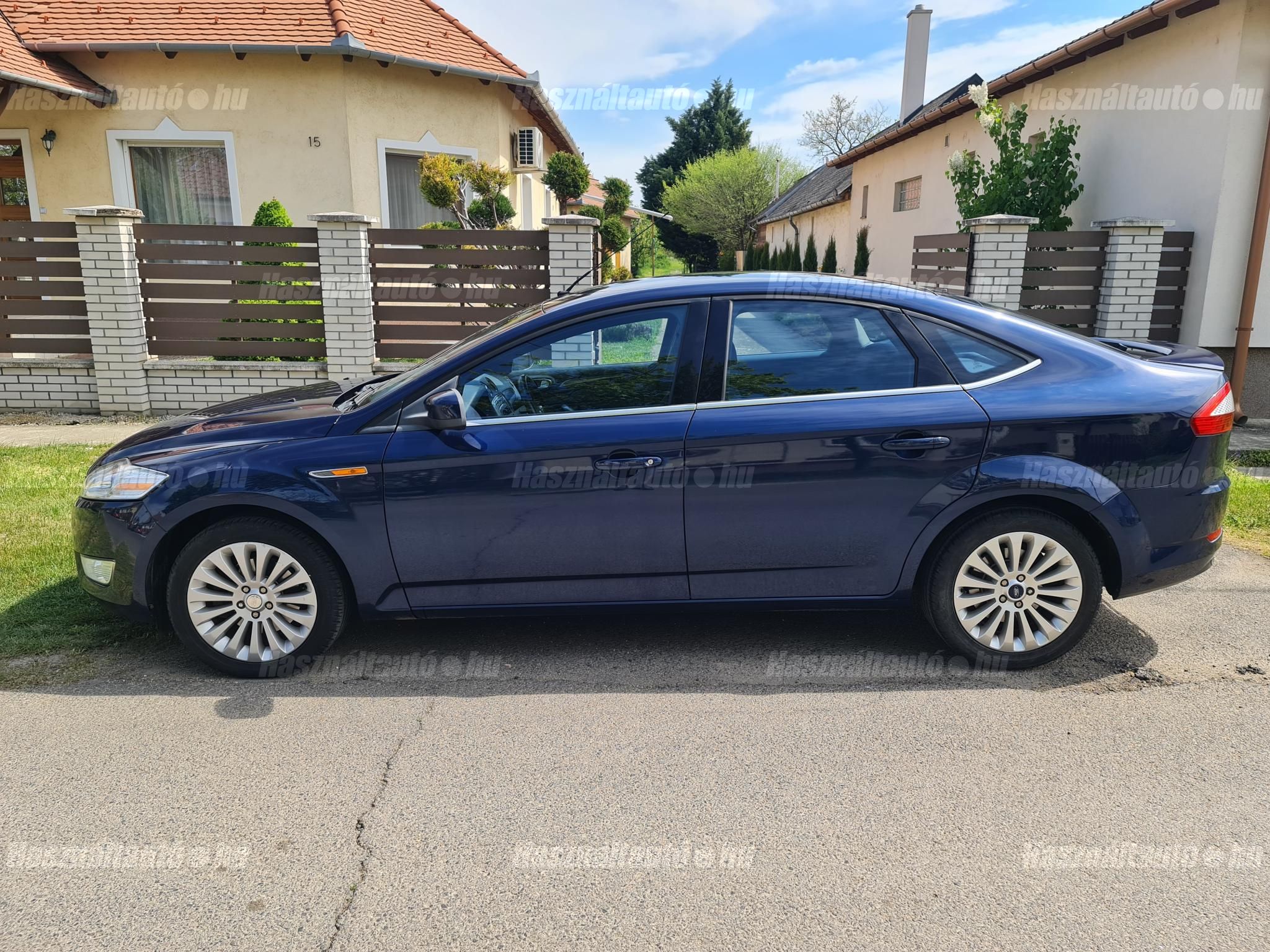 FORD MONDEO 2009/4 - 1