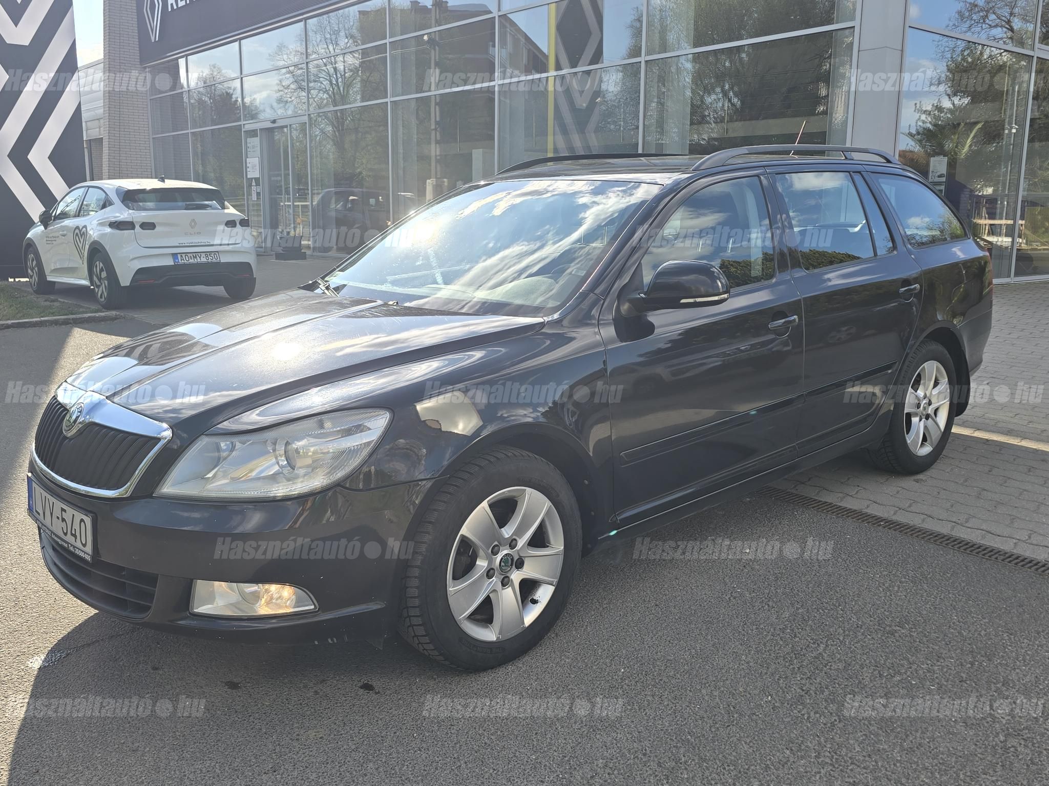 SKODA OCTAVIA 2011/3 - 1