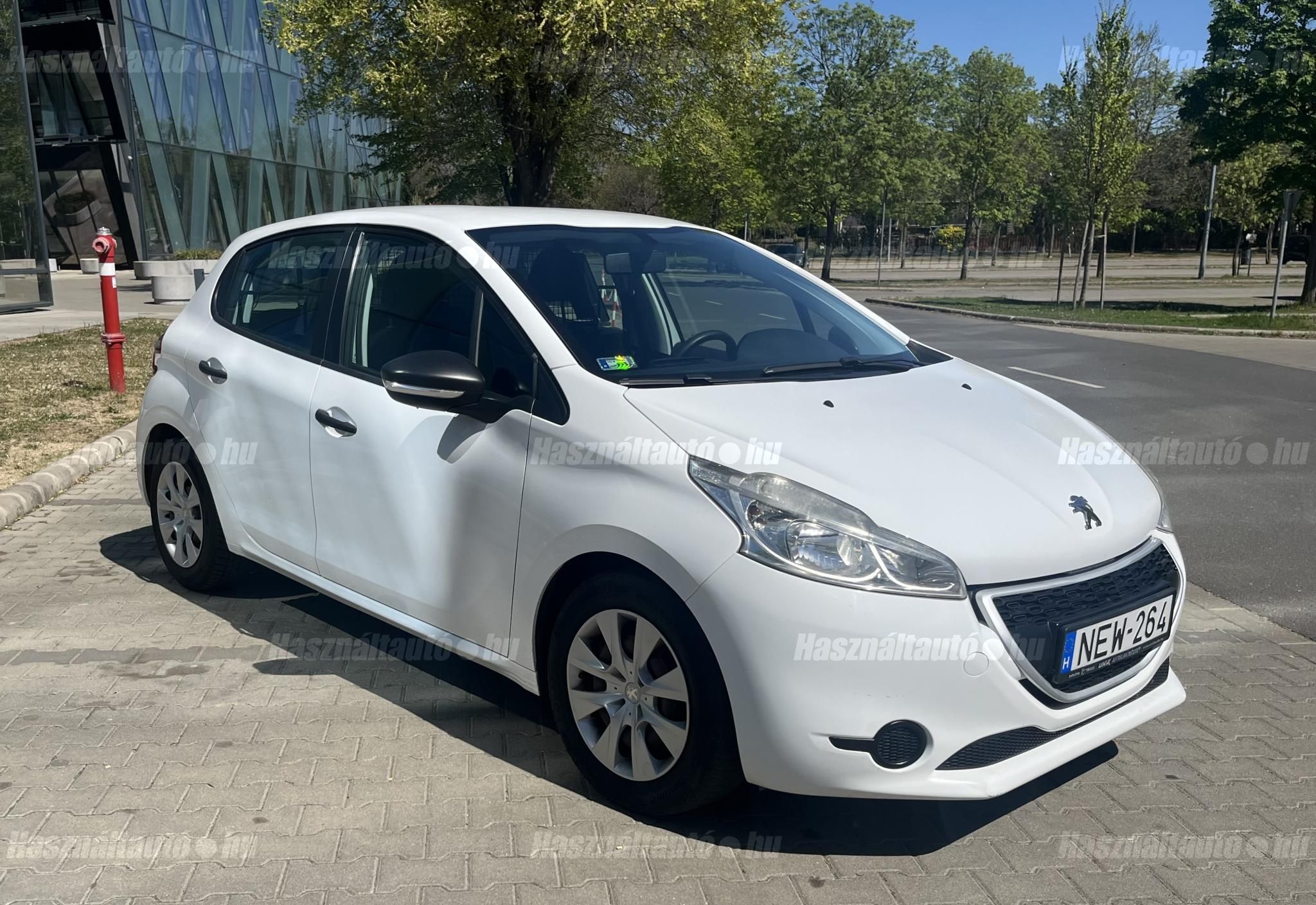 PEUGEOT 208 2015/6 - 1