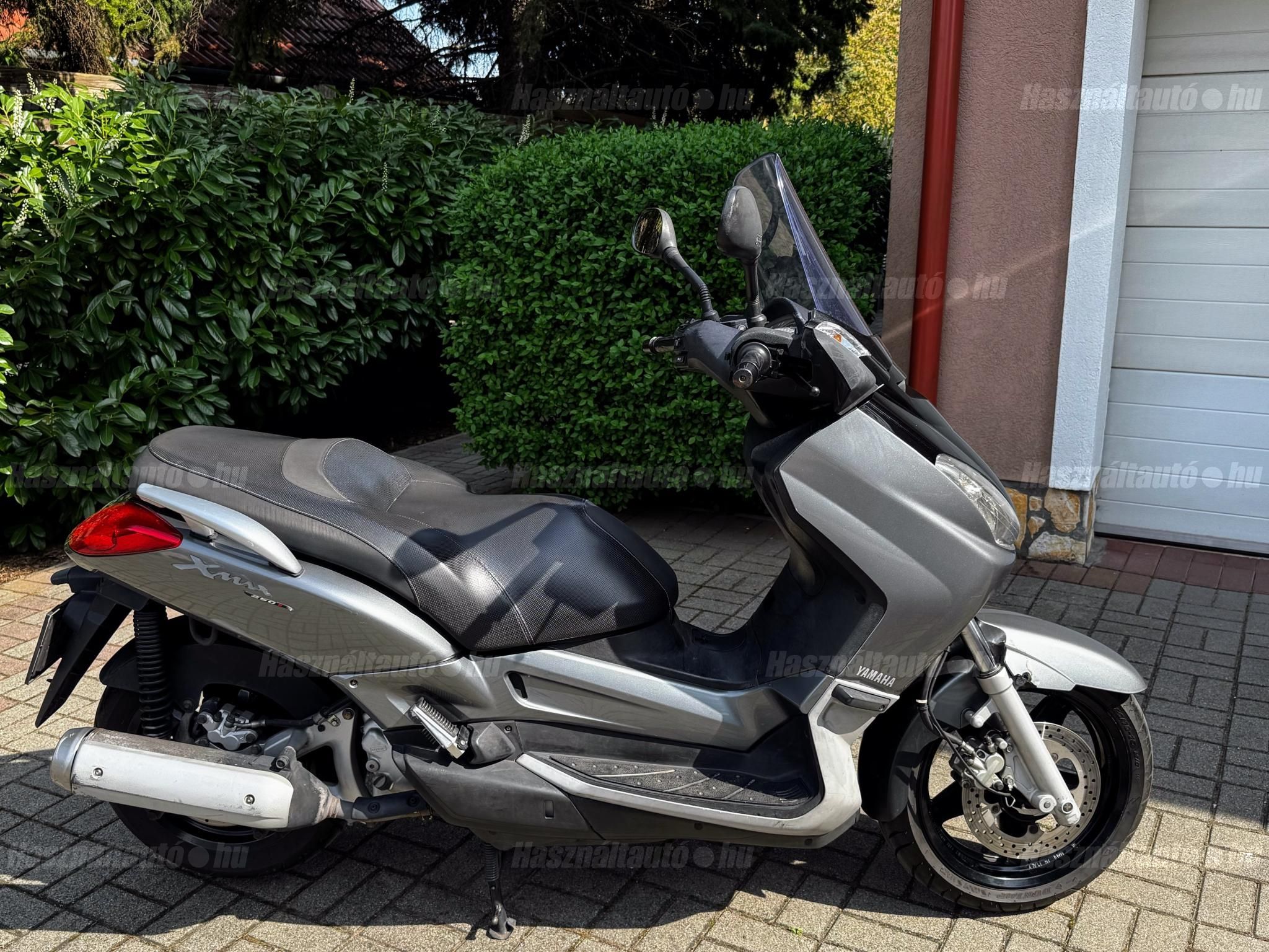 YAMAHA X-MAX 250 2007/7 - 1