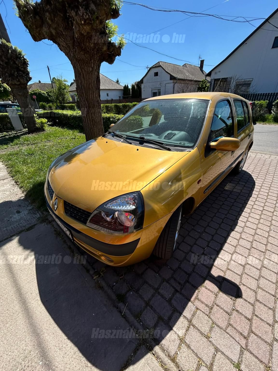 RENAULT CLIO 2001/10 - 1