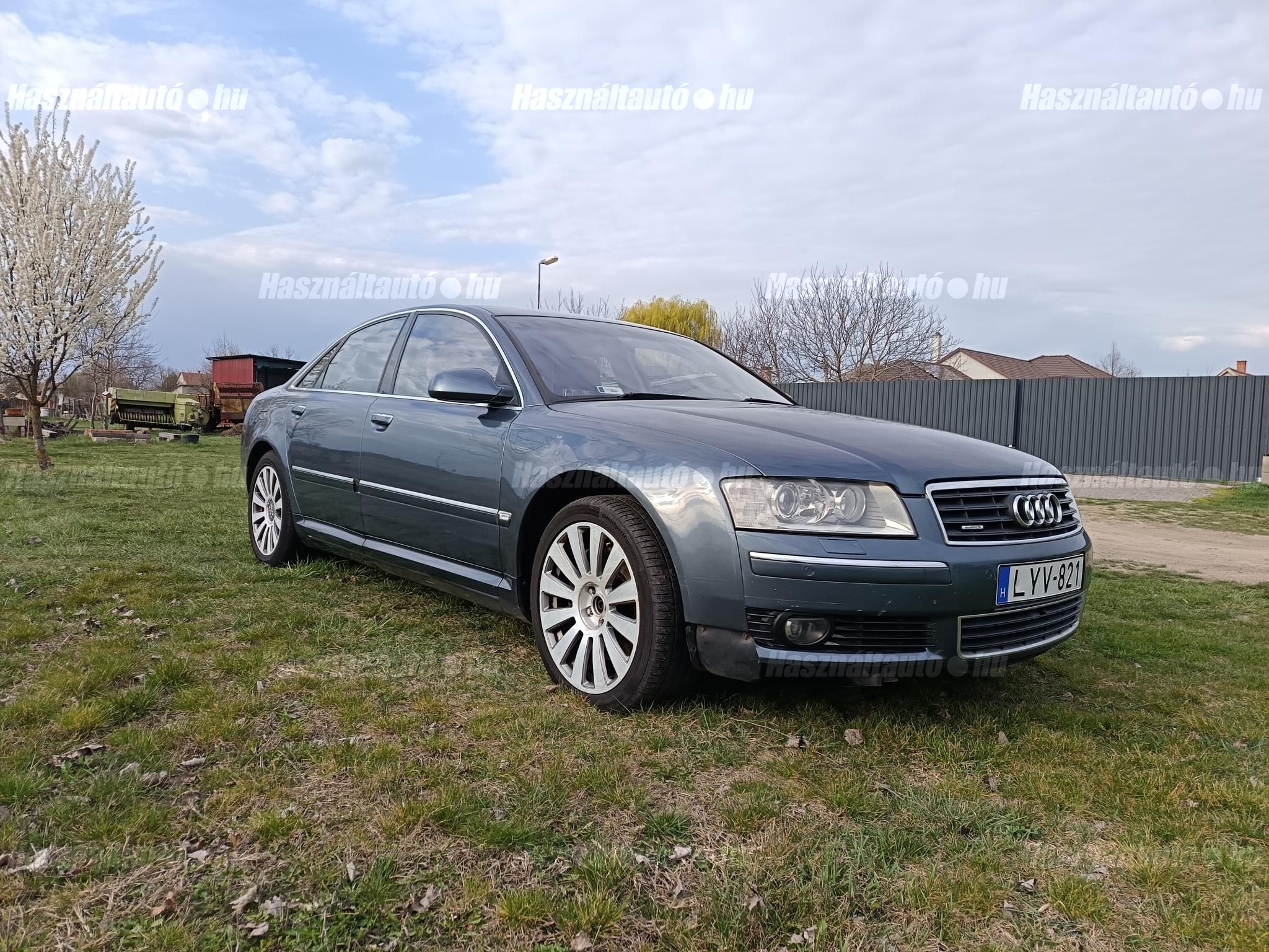 AUDI A8 2005/12 - 1