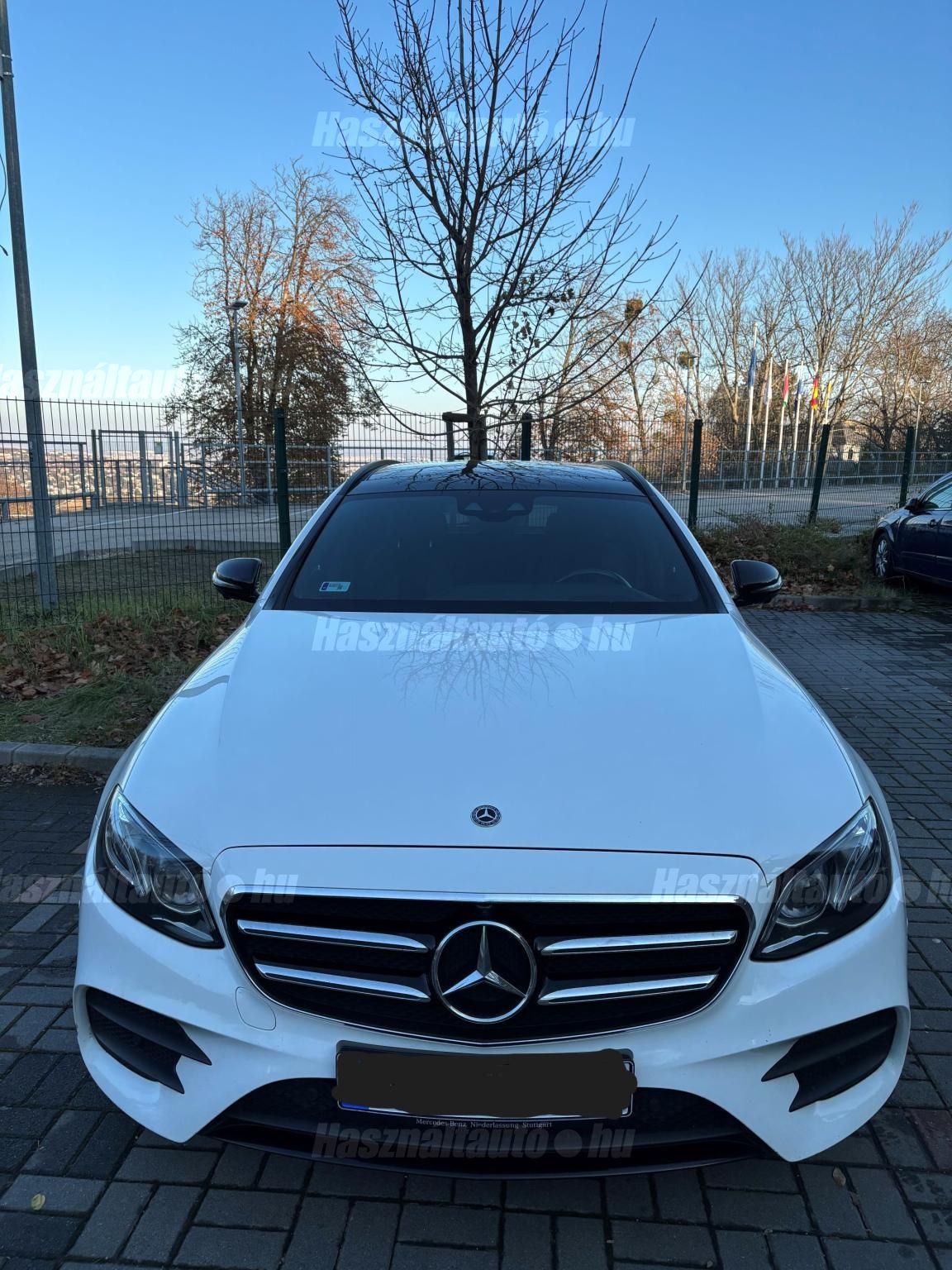 MERCEDES-BENZ E 300 2018/8 - 1
