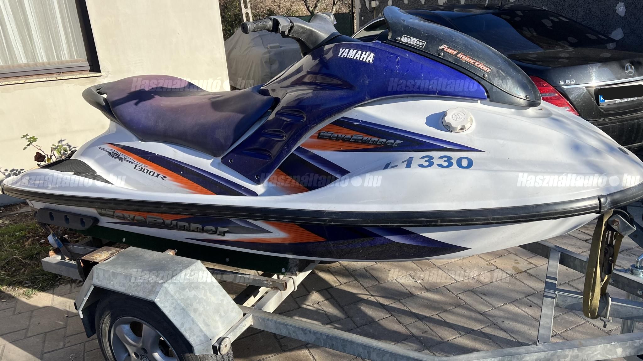 YAMAHA 2004/6 - 1
