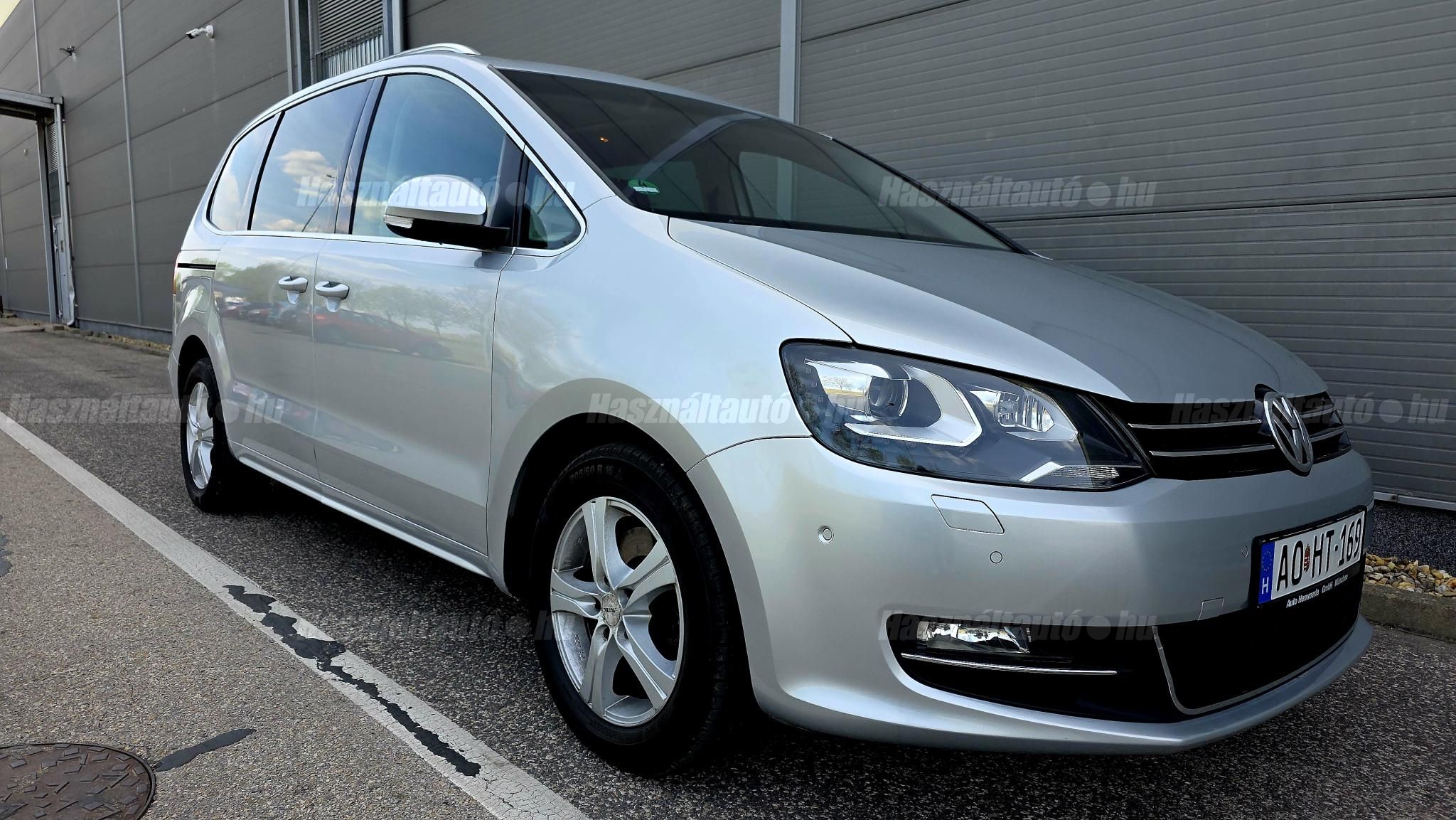 VOLKSWAGEN SHARAN 2011/8 - 1
