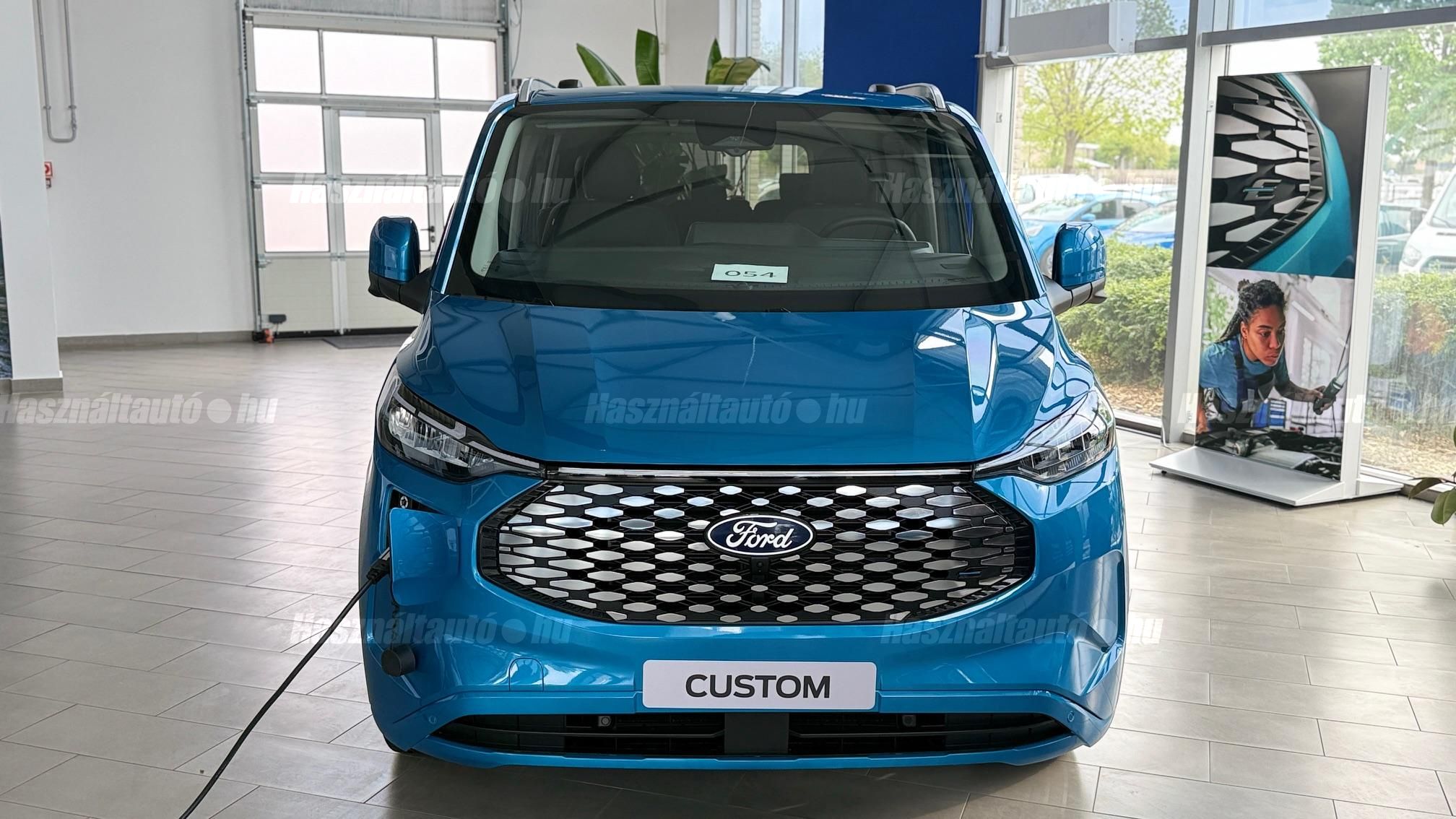 FORD TRANSIT 2026 - 1