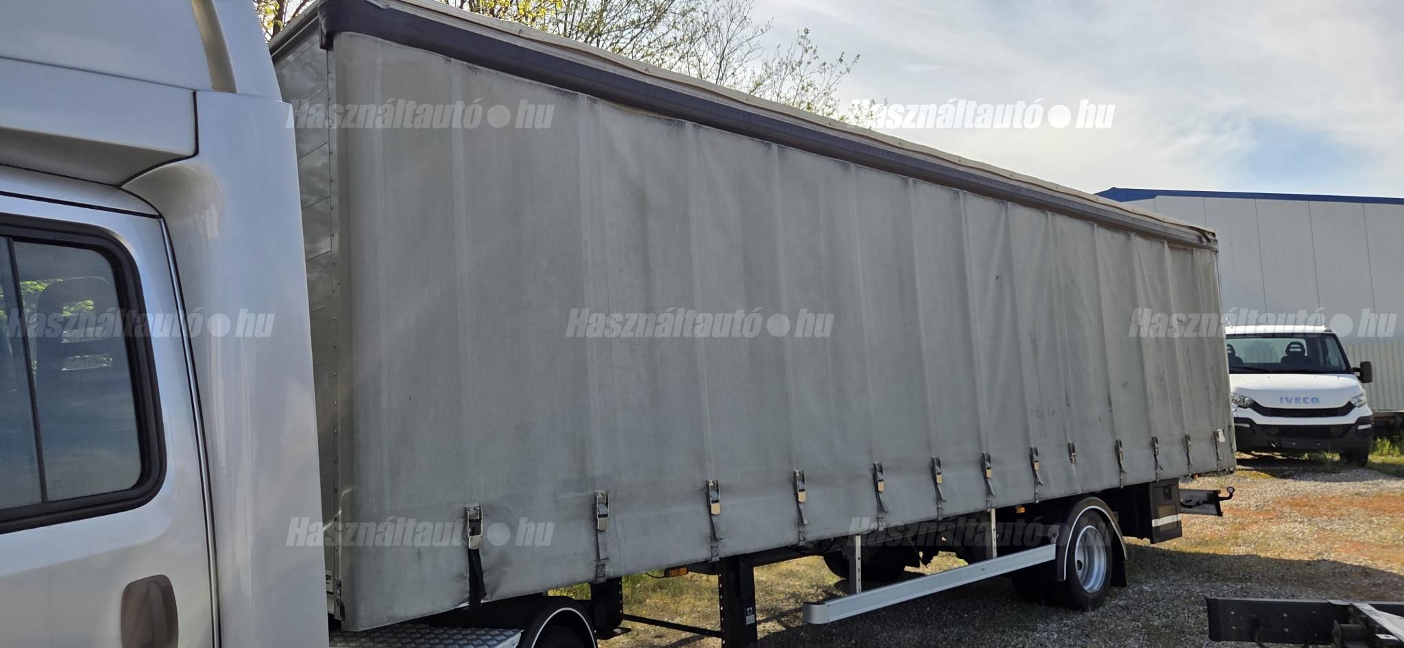 VAN HOOL 2004 - 1
