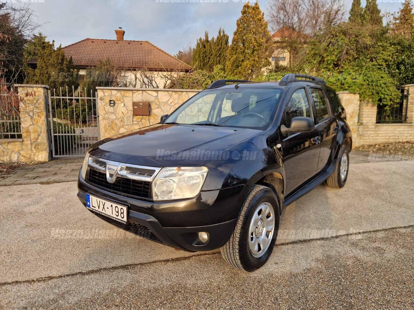 DACIA DUSTER 2011/3 - 1