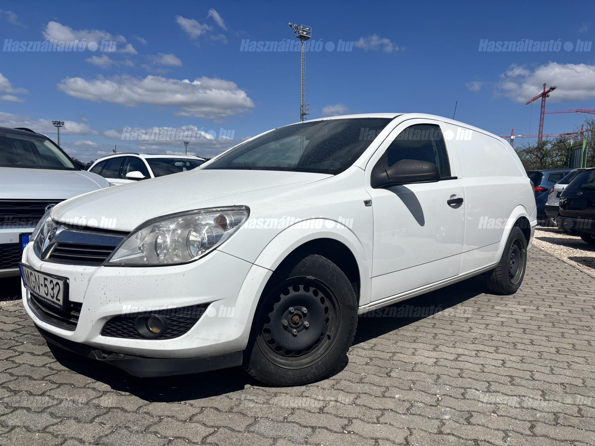 OPEL ASTRA H 2012/12 - 1