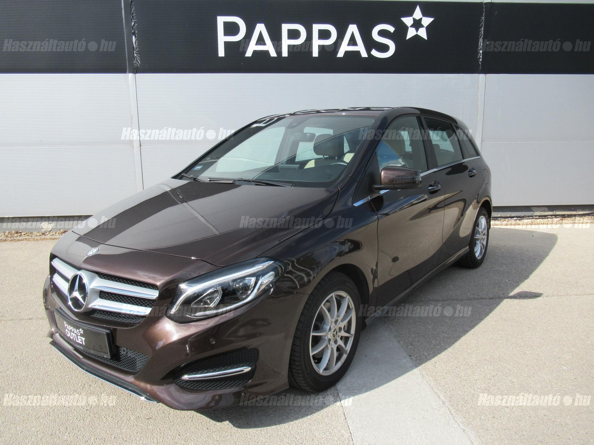 MERCEDES-BENZ B 200 2016/8 - 1