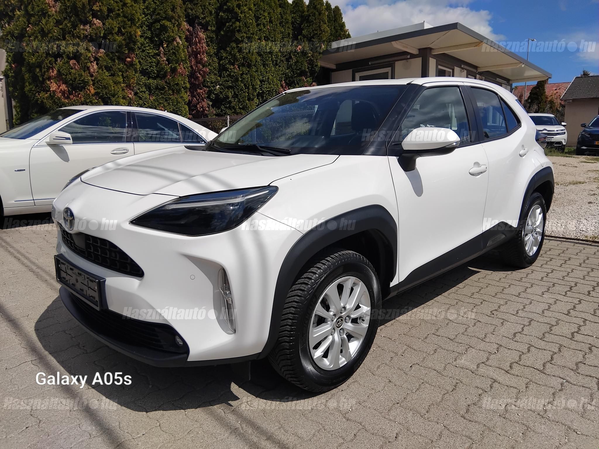 TOYOTA YARIS CROSS 2022/10 - 1