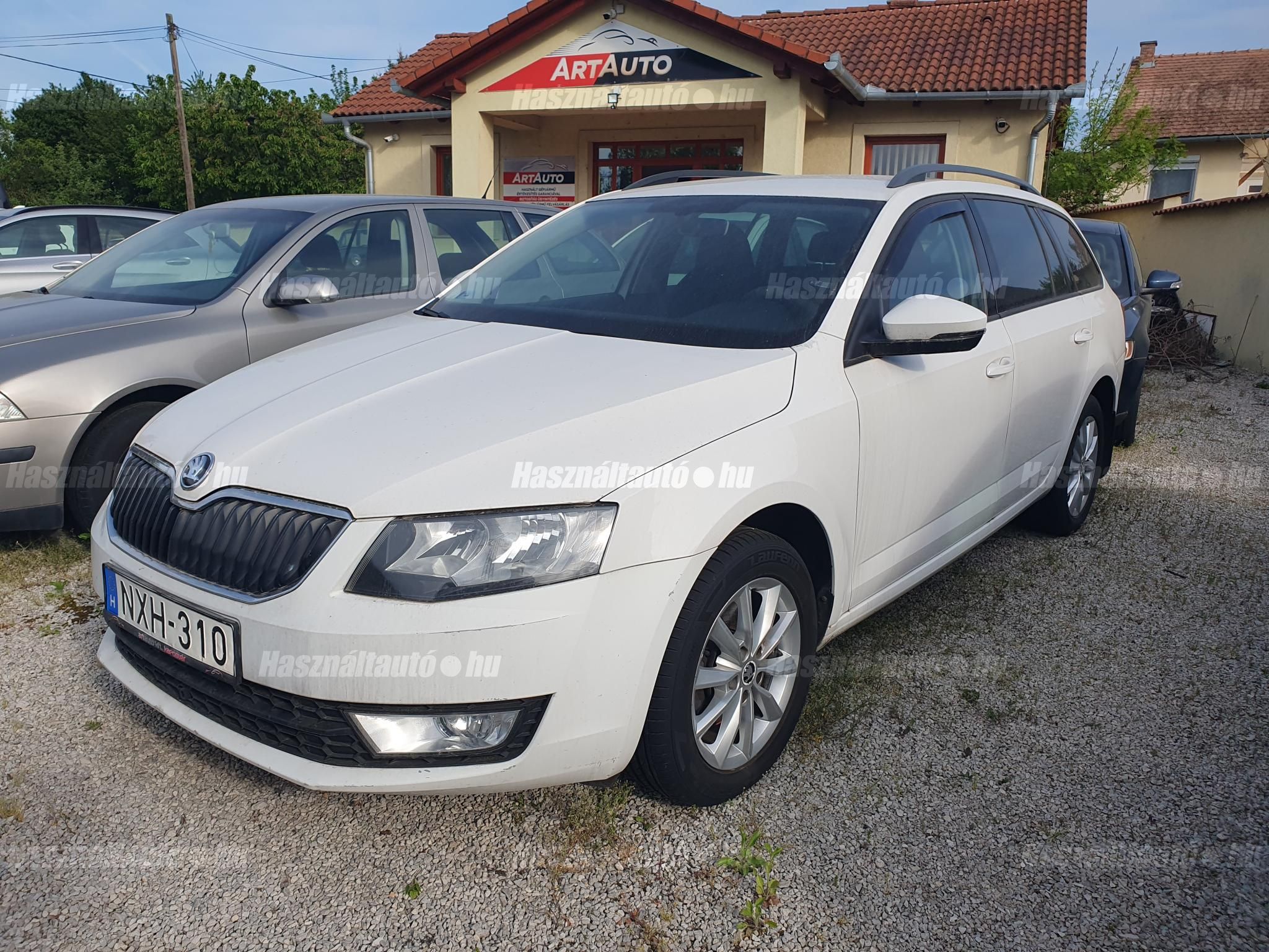 SKODA OCTAVIA 2016/12 - 1