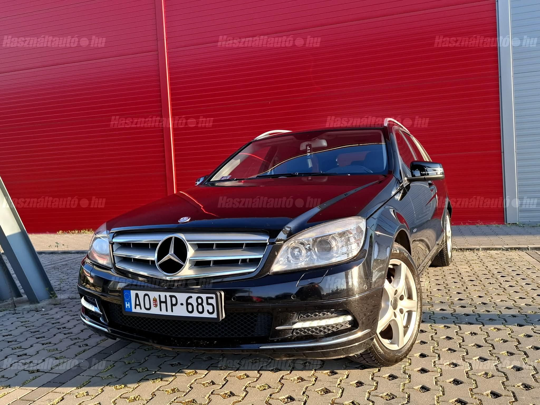 MERCEDES-BENZ C 220 2010/11 - 1