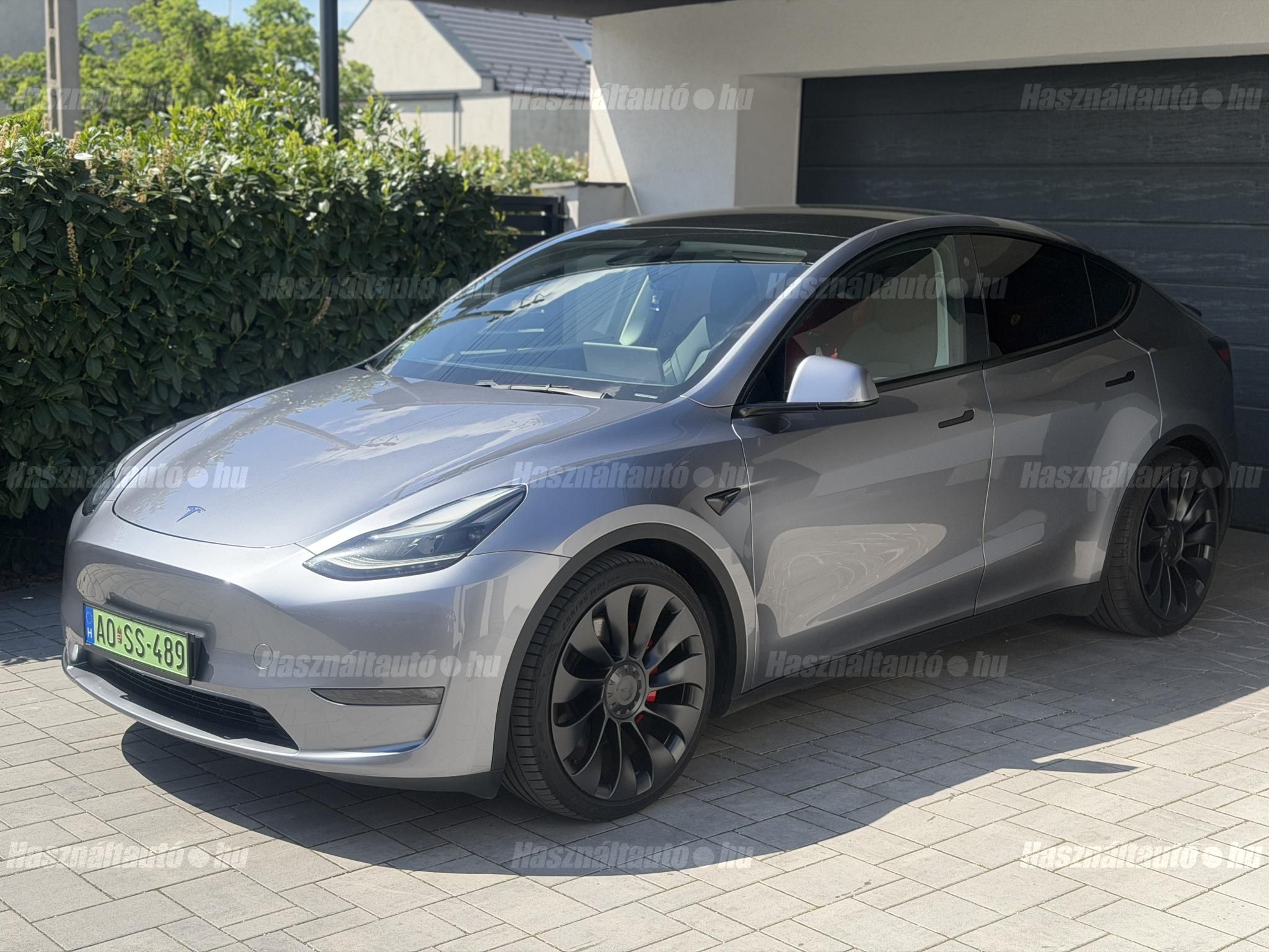 TESLA MODEL Y 2023/9 - 1