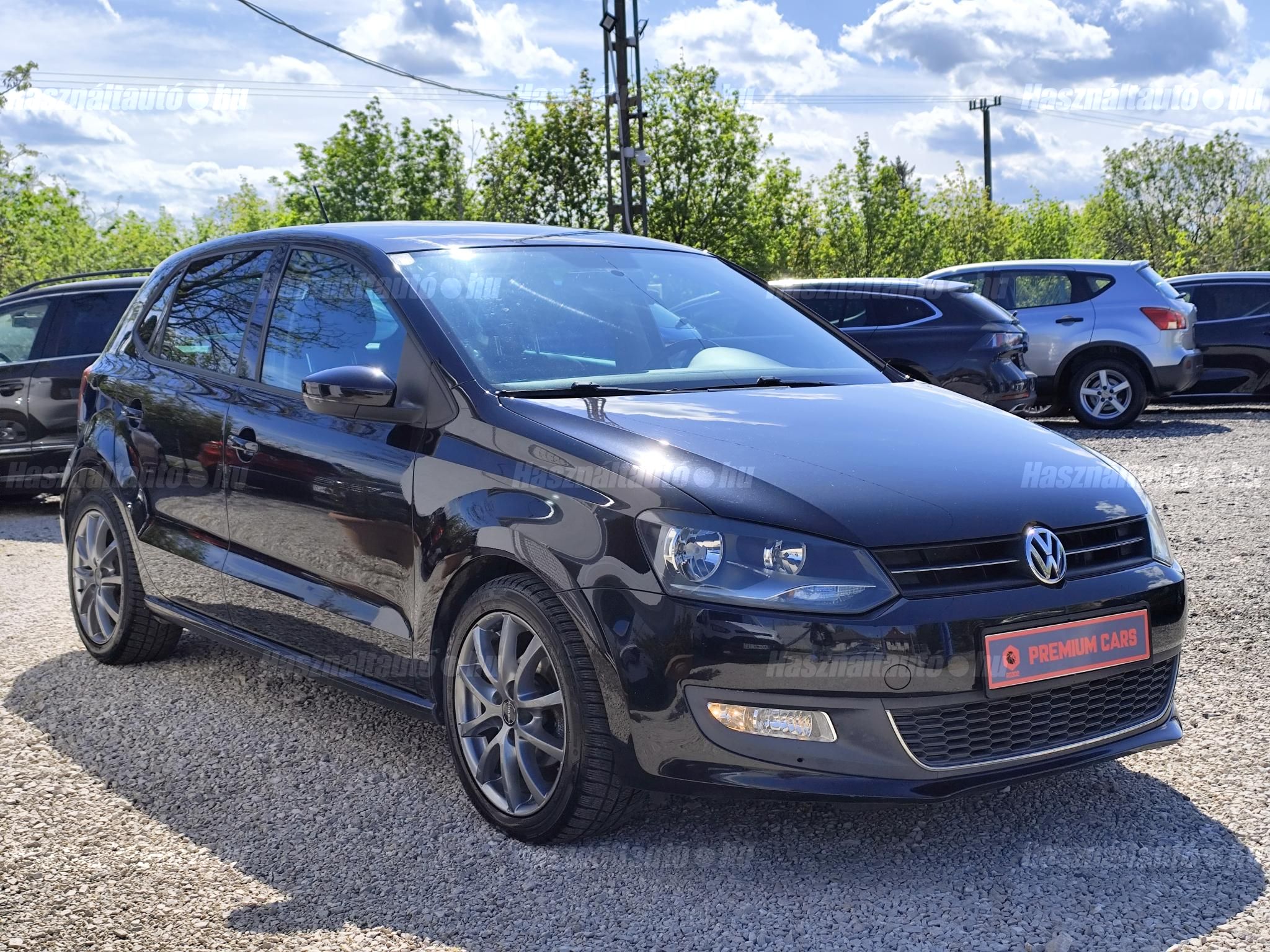 VOLKSWAGEN POLO 2010 - 1