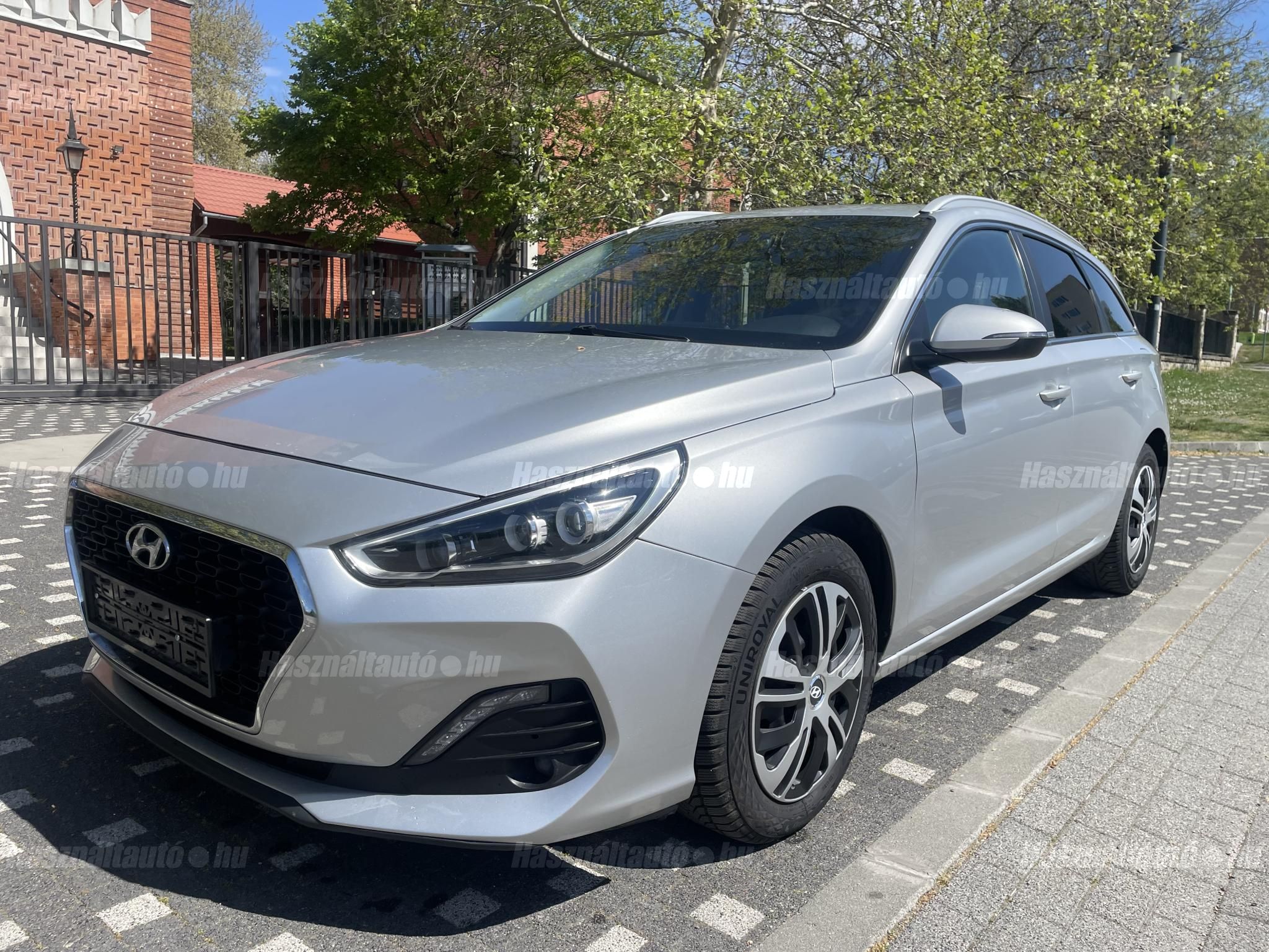 HYUNDAI I30 2020/6 - 1