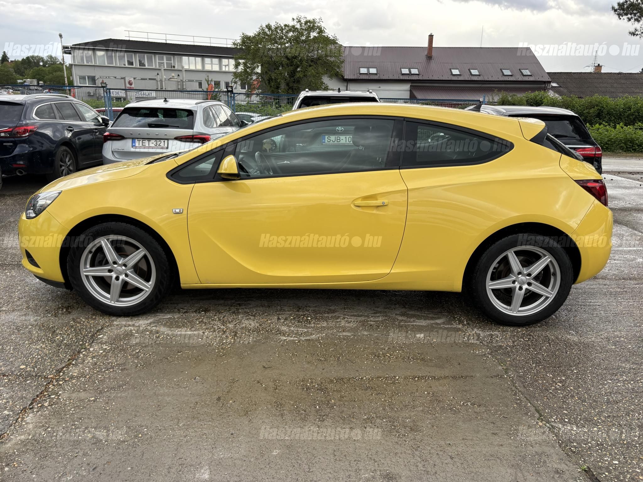 OPEL ASTRA J 2012/4 - 1